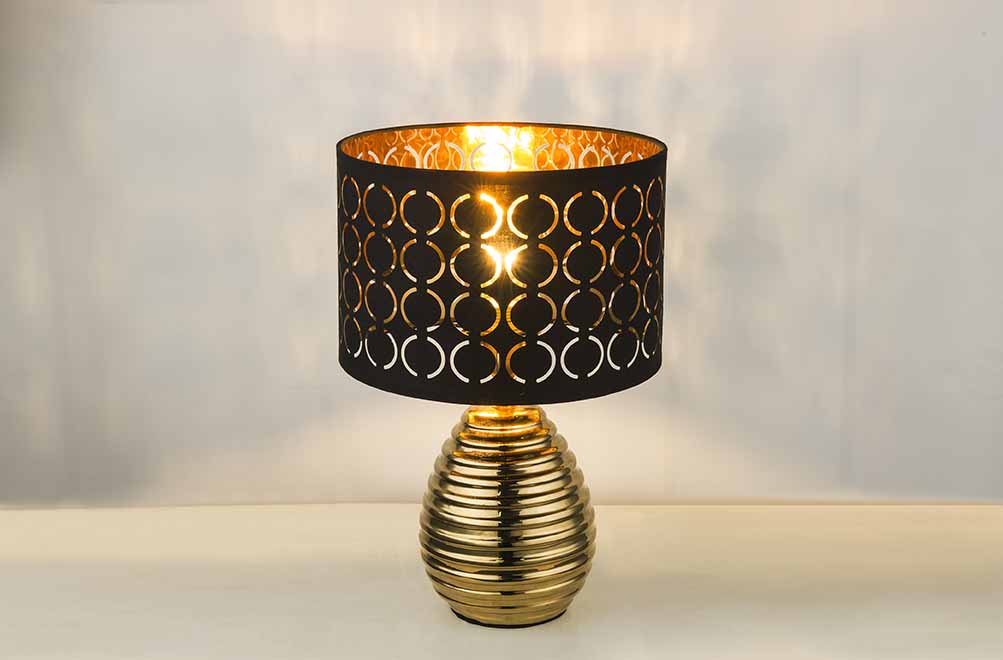 Lampe de table classique dorée en céramique Globo Mirauea – Image 2