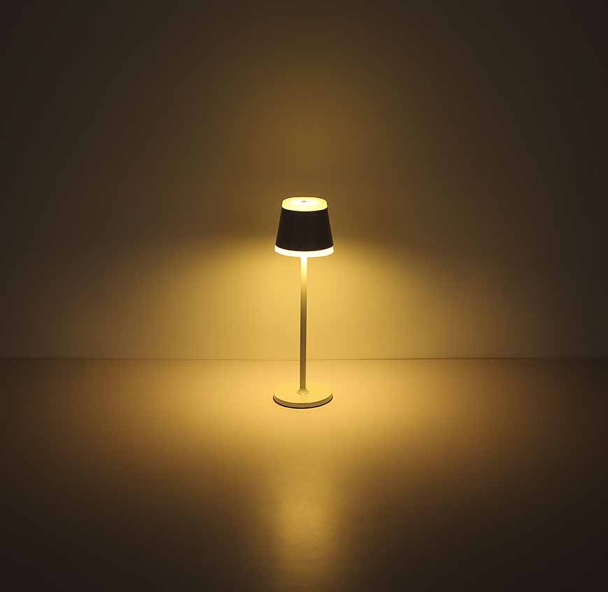 Lampe de table classique ronde marron Globo Ridley - Lampesenligne.fr