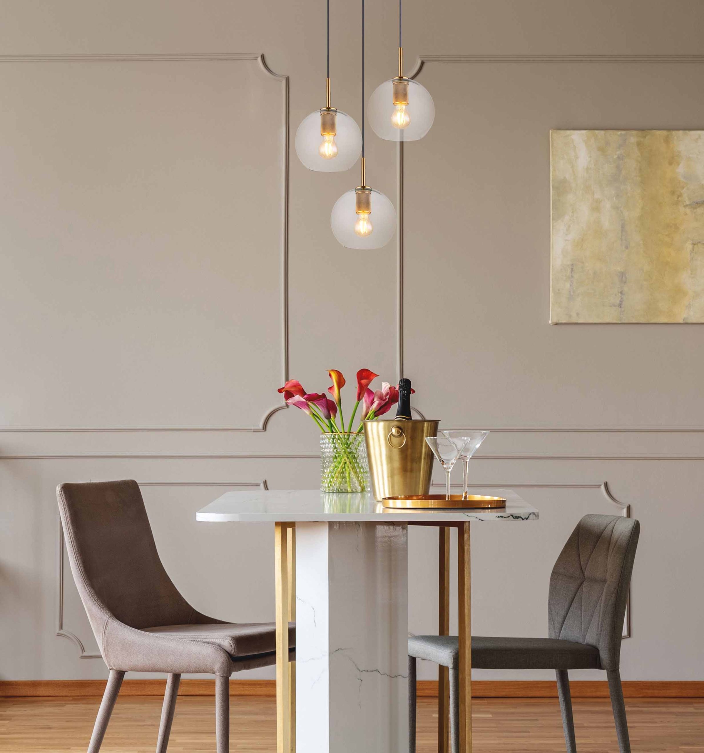 Lampe suspendue classique en laiton en forme de boule Globo Adara – Image 4