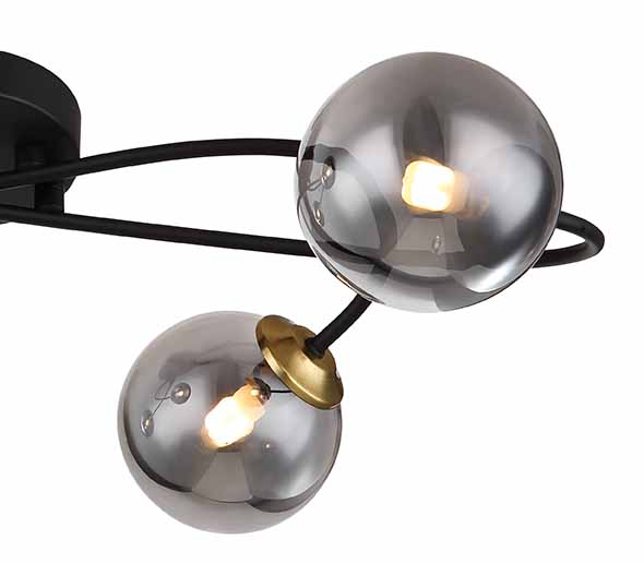 Plafonnier noir/messing tourné 4 boules en verre fumé Globo Jorge – Image 4