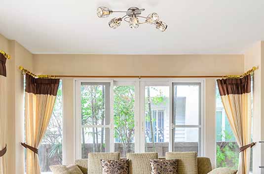 Plafonnier rond nickel 5 abat-jours cristal Globo Kris – Image 2