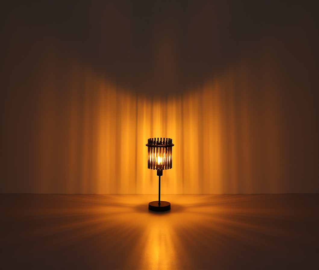 Suspension classique en métal noir Globo Gorley – Image 4