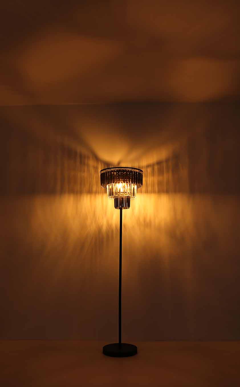 Suspension classique noire en métal Globo Naxis – Image 4