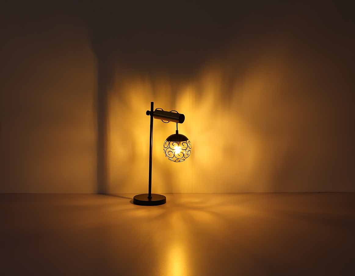 Suspension orientale noire en métal Globo Fitz – Image 4