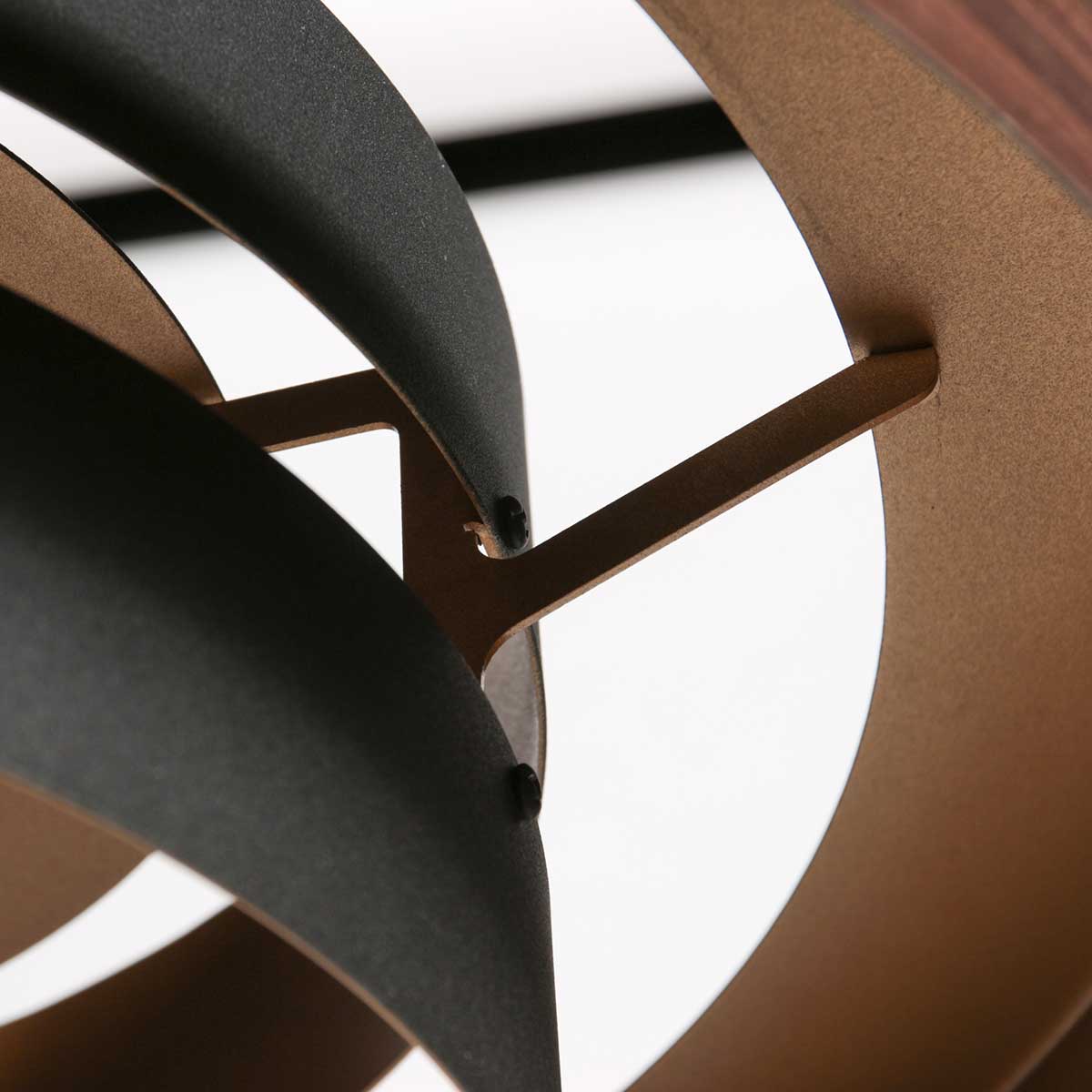 Suspension ronde rétro en bois Anne Lighting Flinter – Image 11