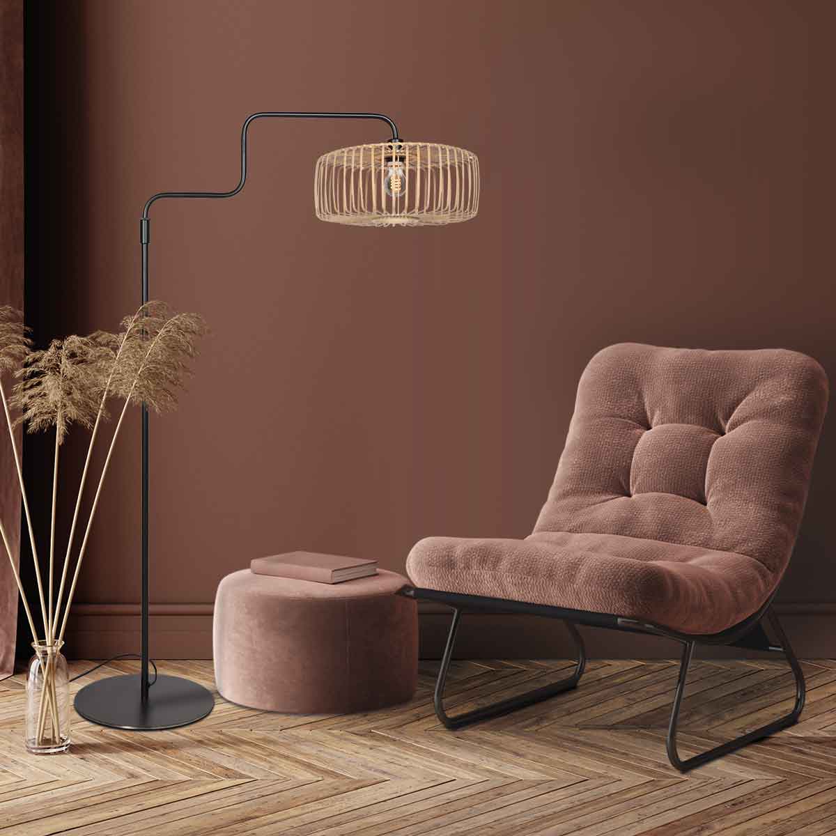 Lampadaire en bambou et métal noir au design tendance Steinhauer Bloeba – Image 3