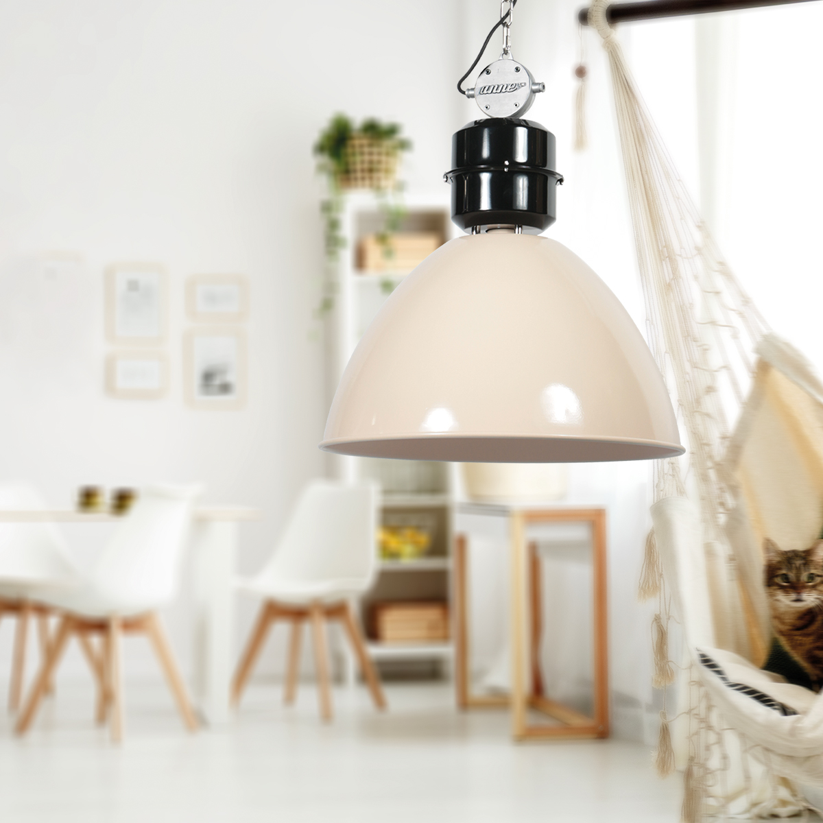Grande suspension industrielle beige Anne Lighting Frisk – Image 3