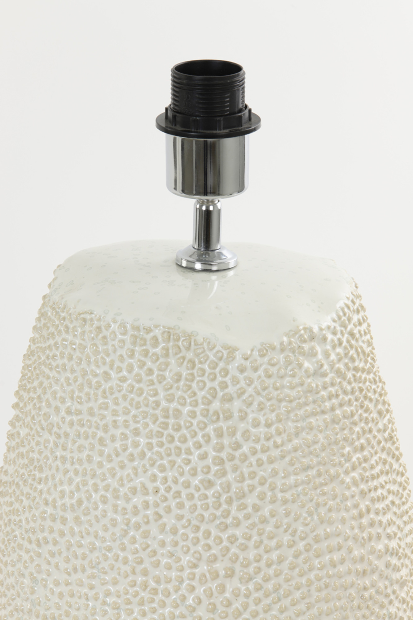 Socle de lampe de table avec texture blanche Light & Living Kyara – Image 3