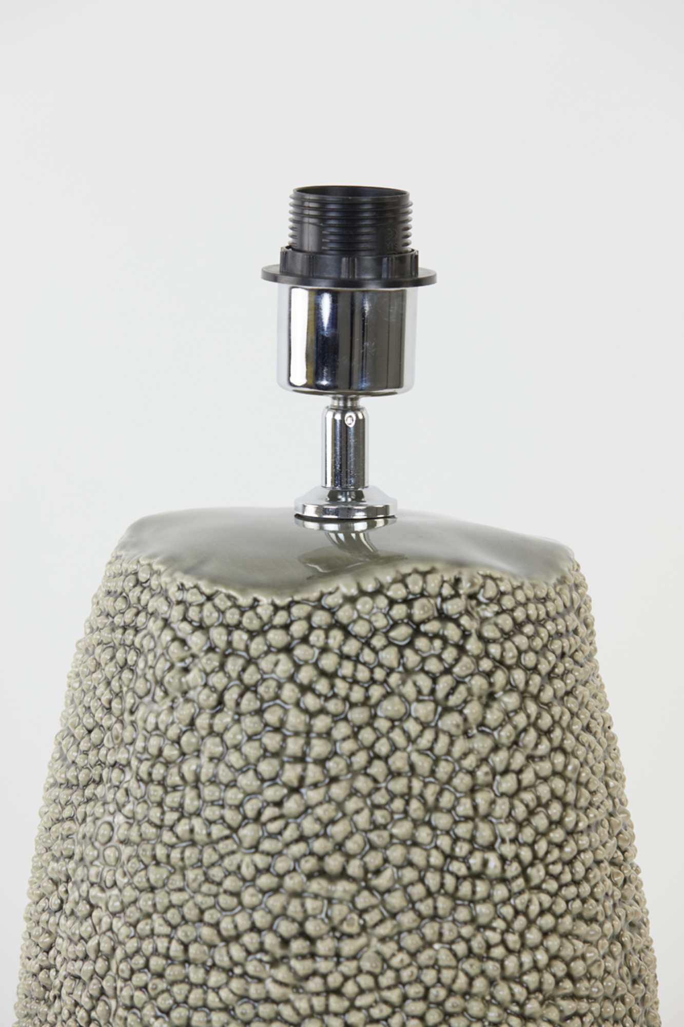 Socle de lampe en céramique avec texture Light & Living Kyara – Image 4