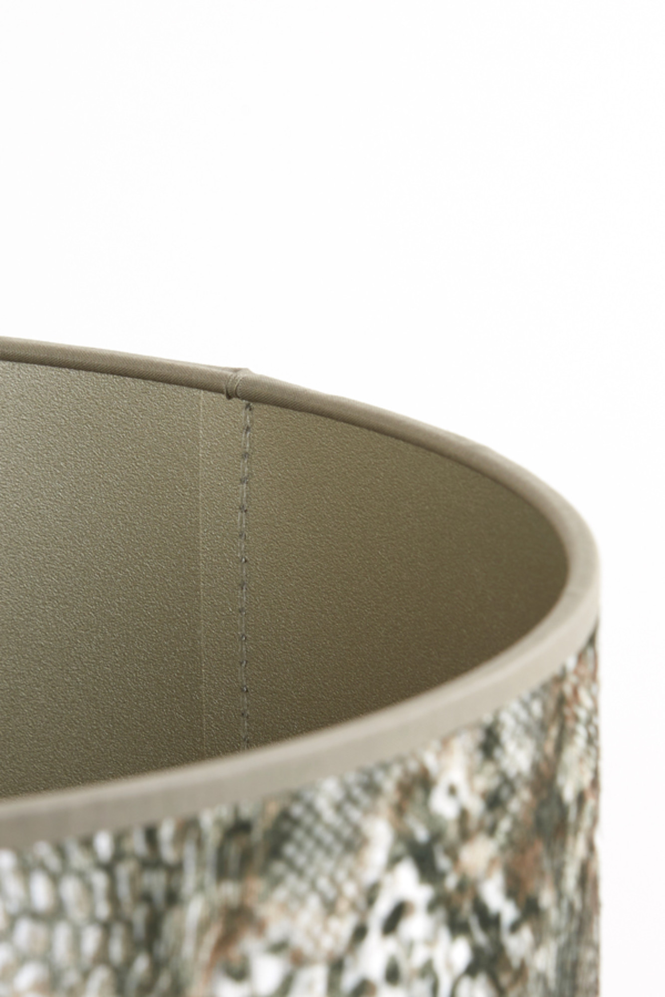 Abat-jour imprimé animal en forme cylindrique Light & Living Keyon – Image 7