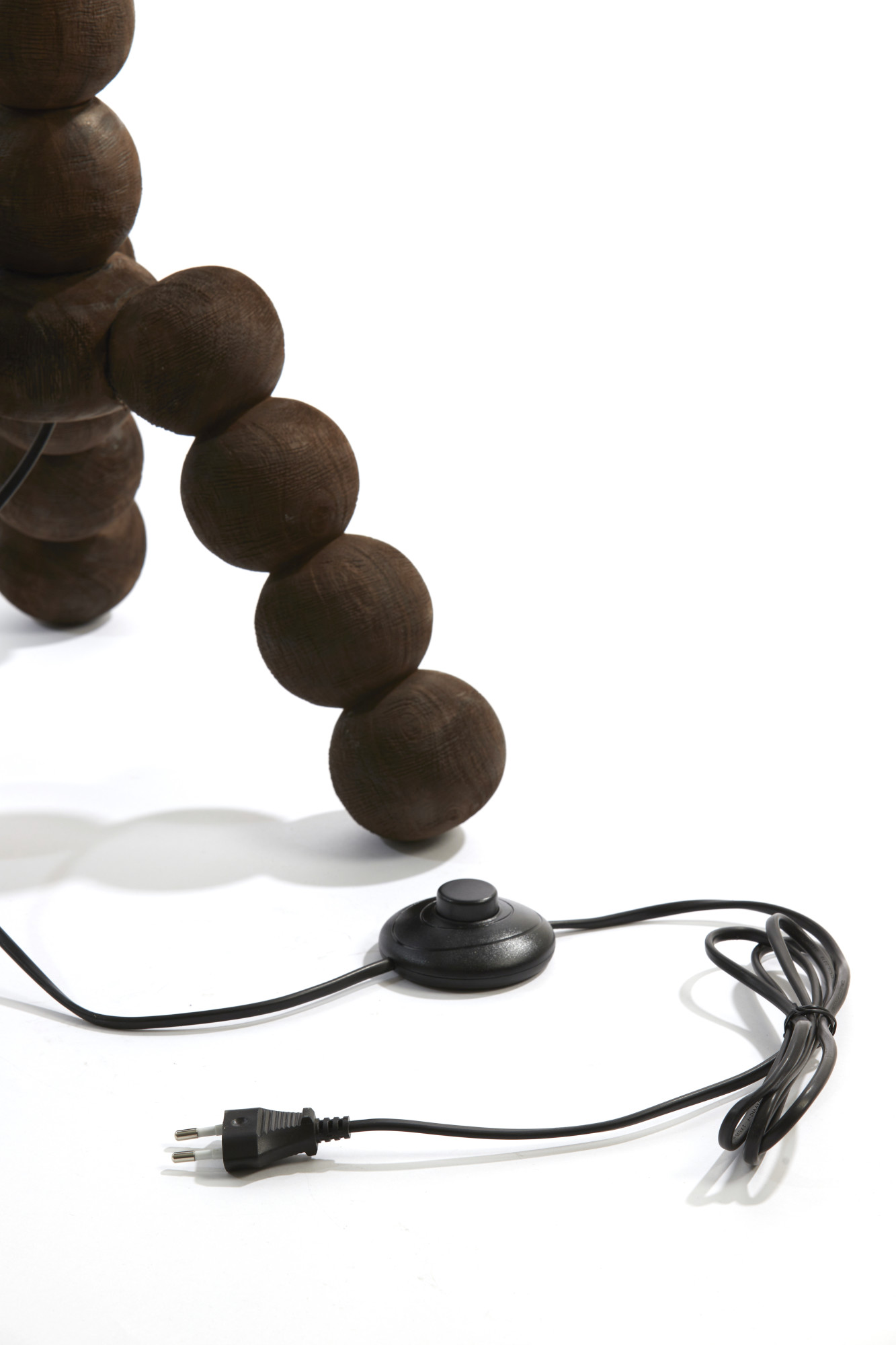 Piètement de lampe en bois en forme de boule Light & Living Veglio – Image 7