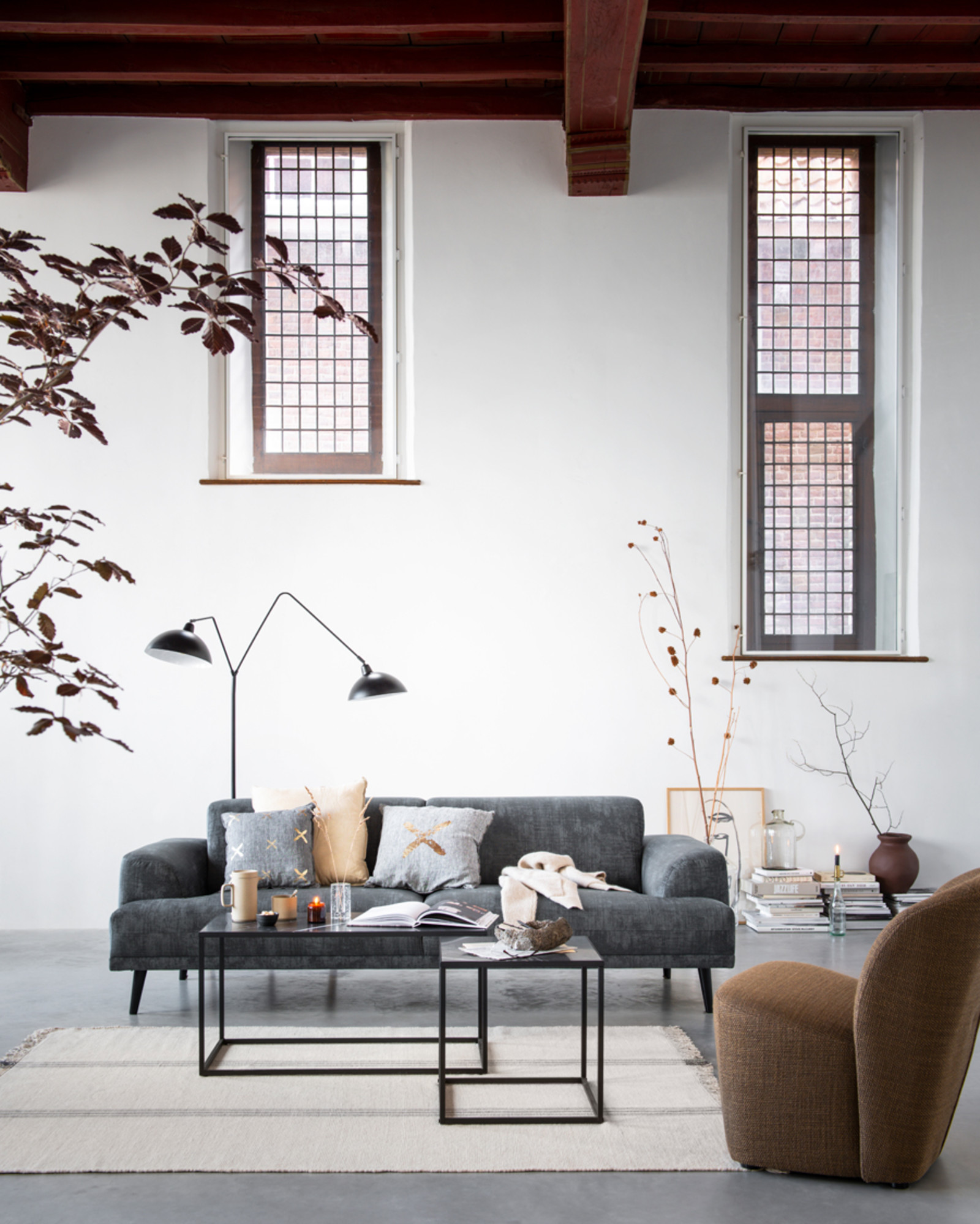 Lampadaire double en métal noir Light & Living Orion – Image 4