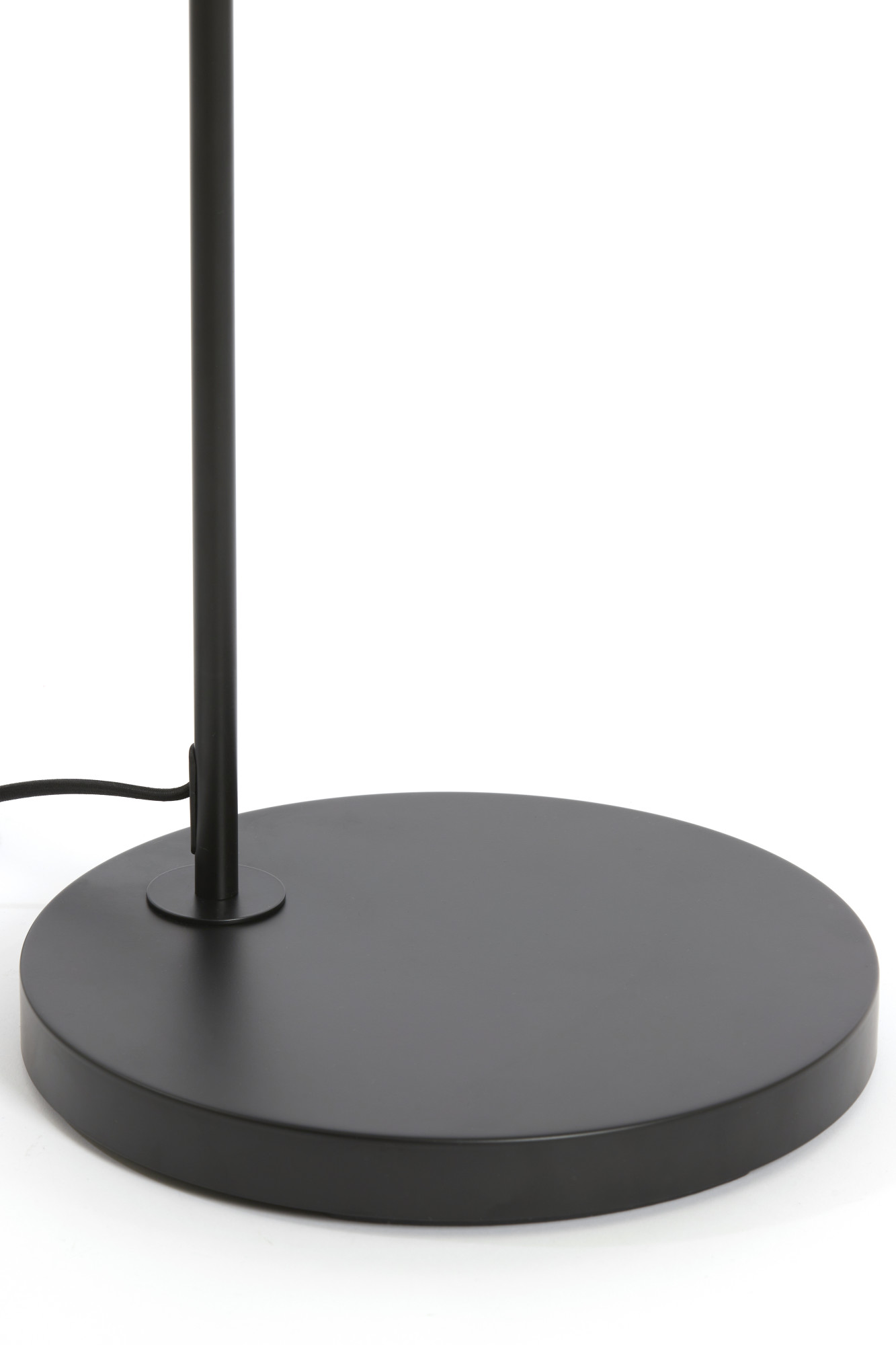 Lampadaire moderne avec diffuseur en verre orienté Light & Living Lukaro – Image 6