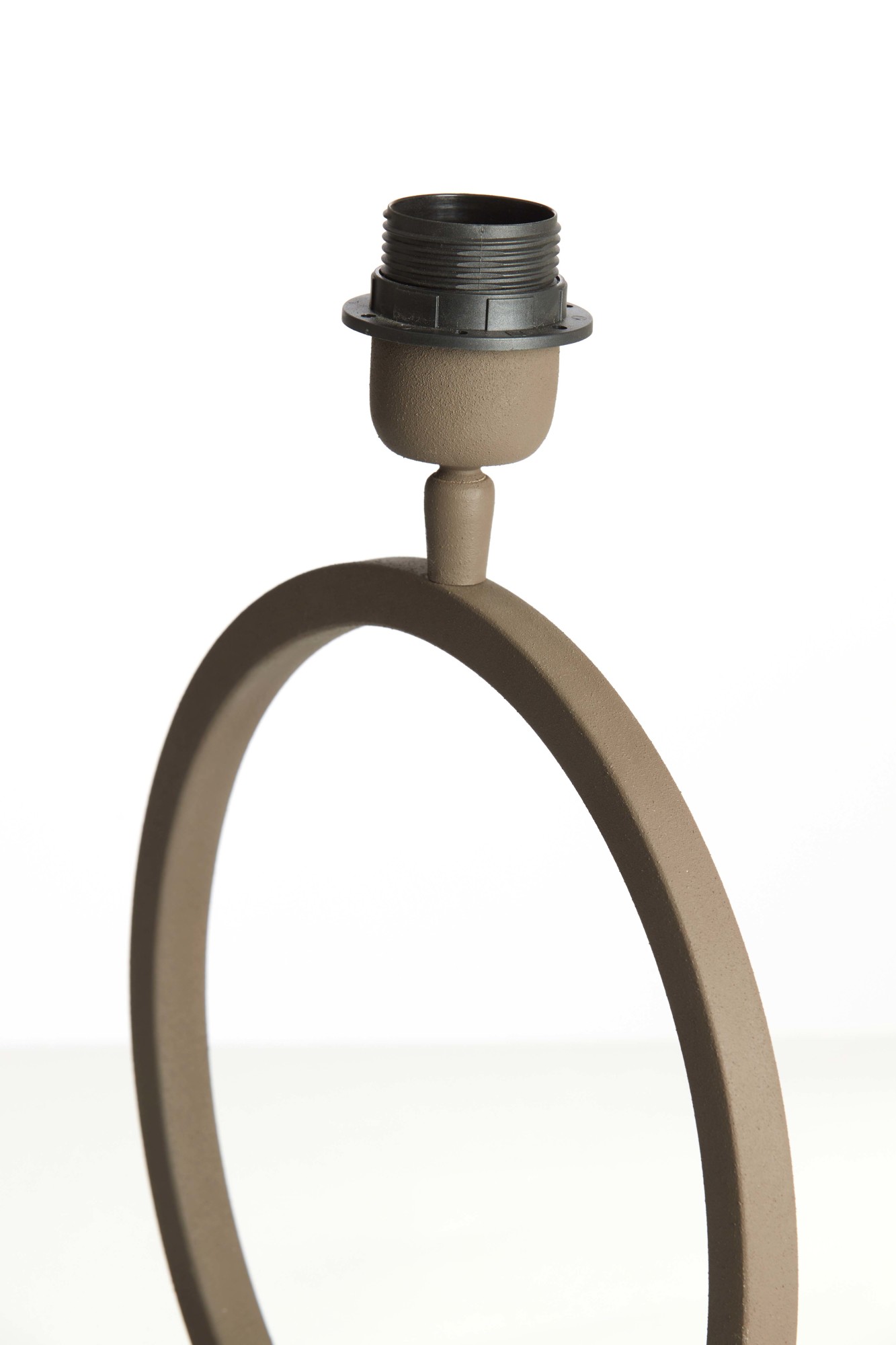 Piedestal de lampe minimaliste en forme de cercle Light & Living Liva – Image 5