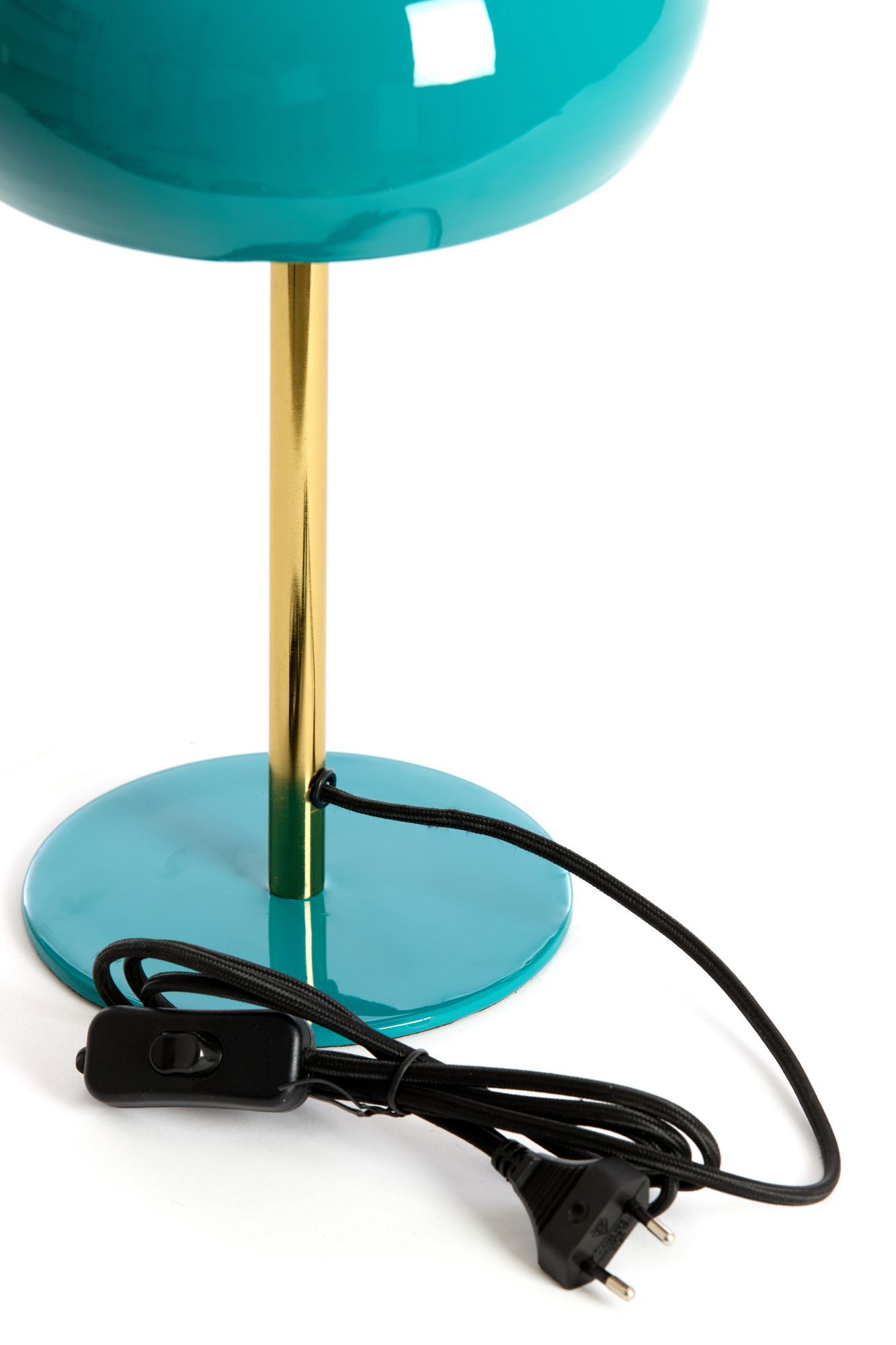 Lampe turquoise en métal avec doré Light & Living Surin – Image 5