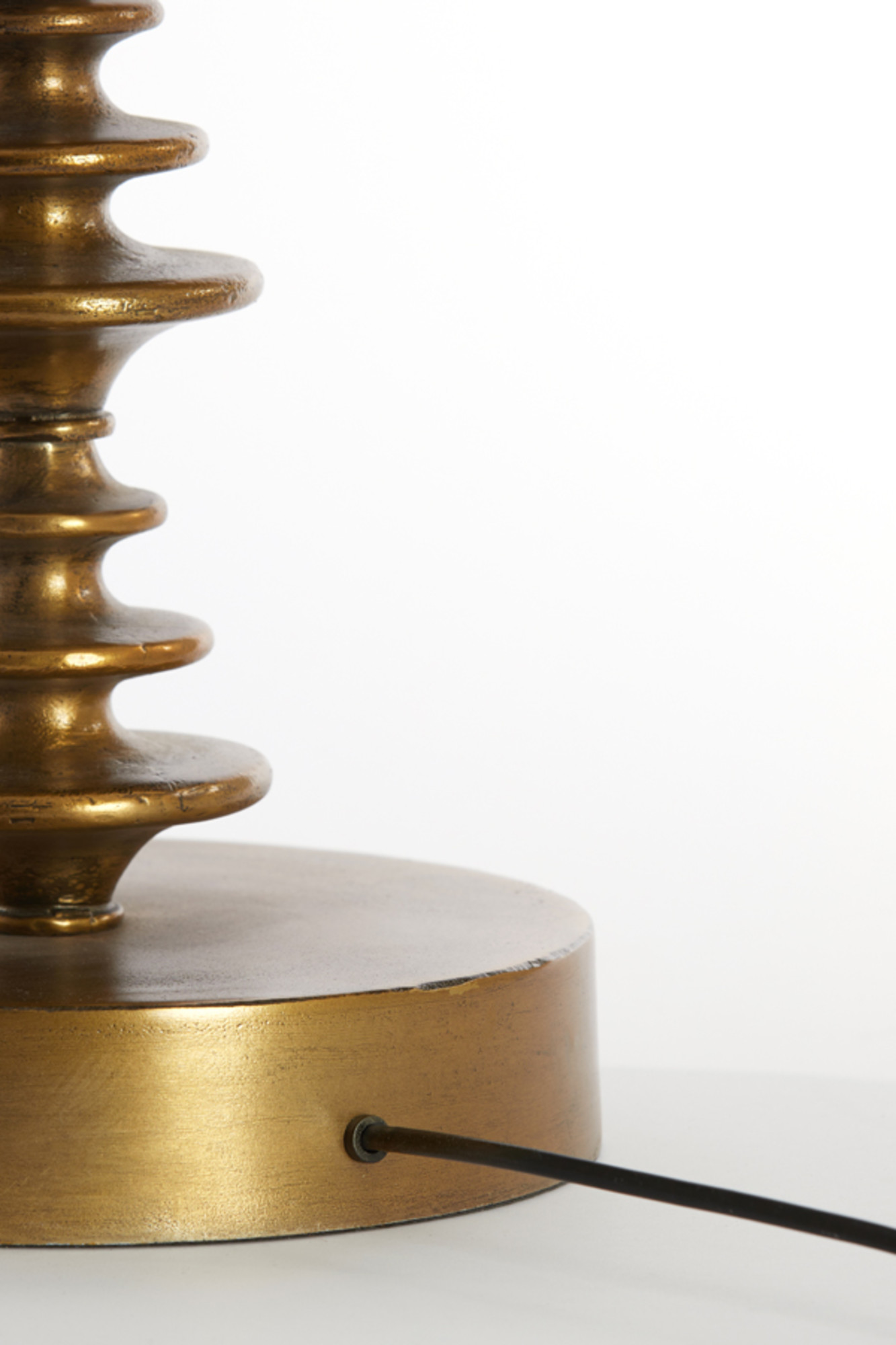 Long pied de lampe moderne marron Light & Living Stevie – Image 5