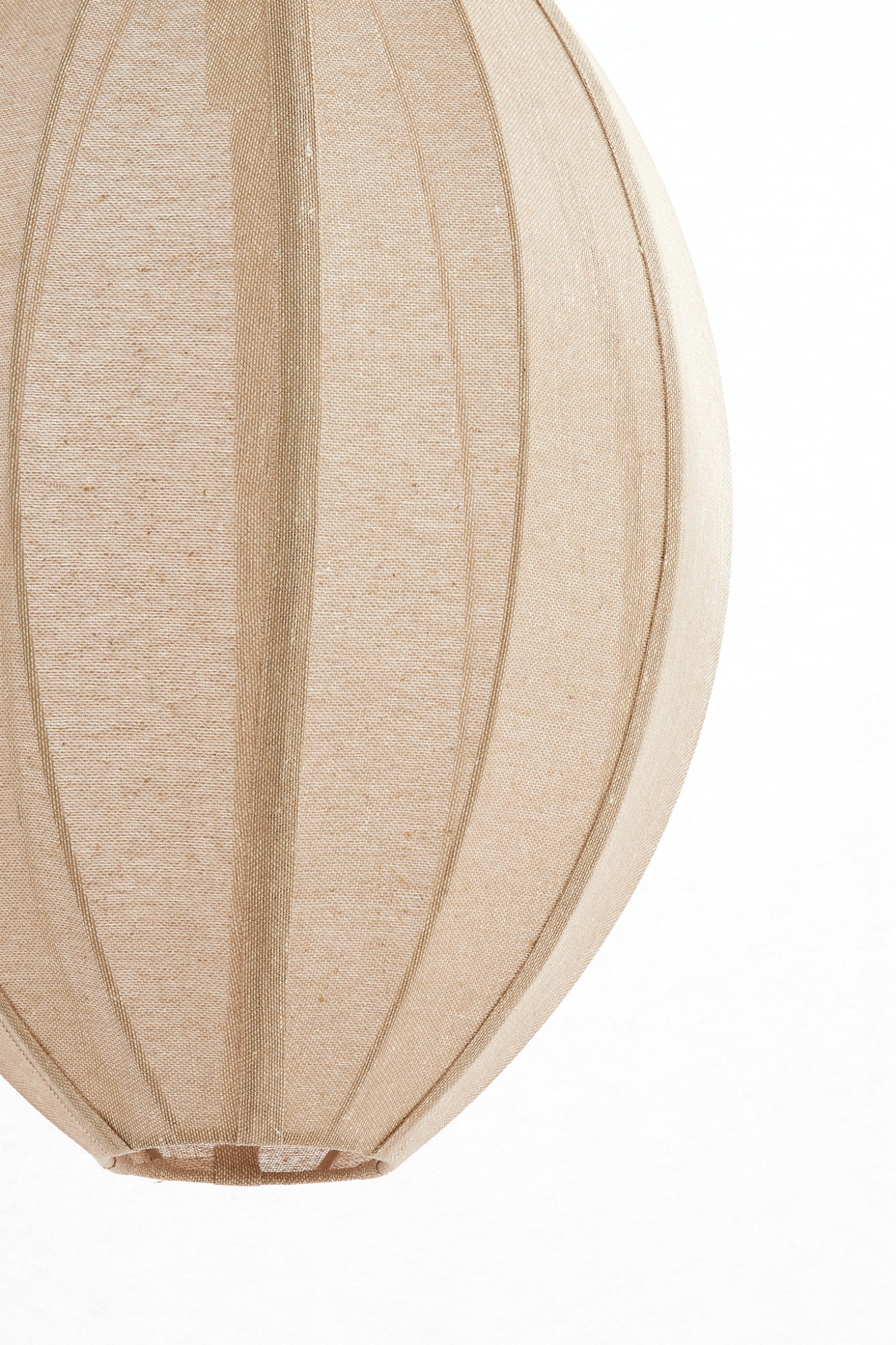 Suspension ovale beige avec abat-jour en tissu Light & Living Milatos – Image 3