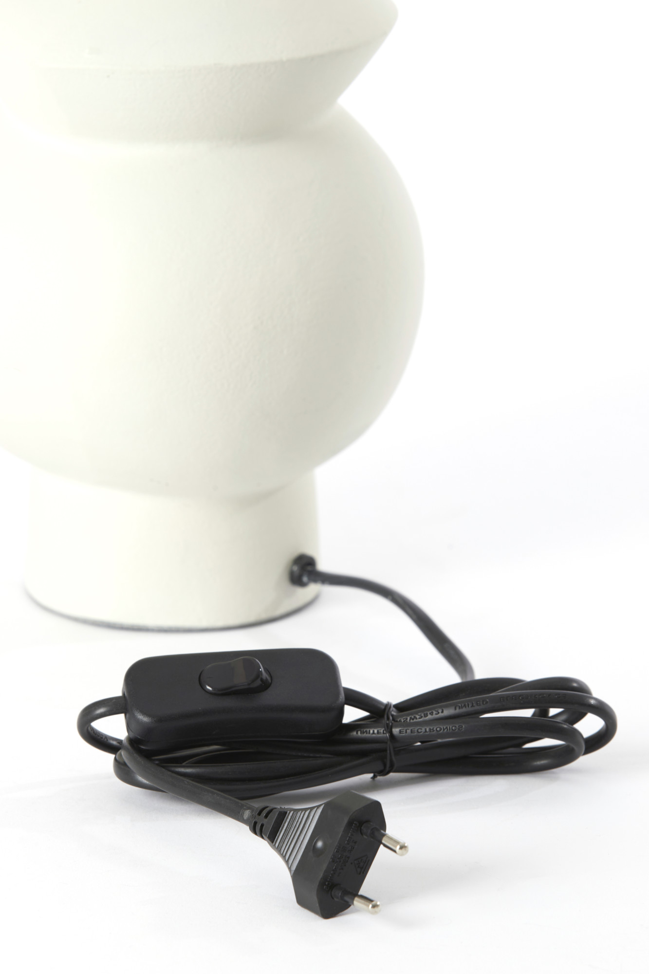 Socle de lampe blanche design géométrique Light & Living Esino – Image 6