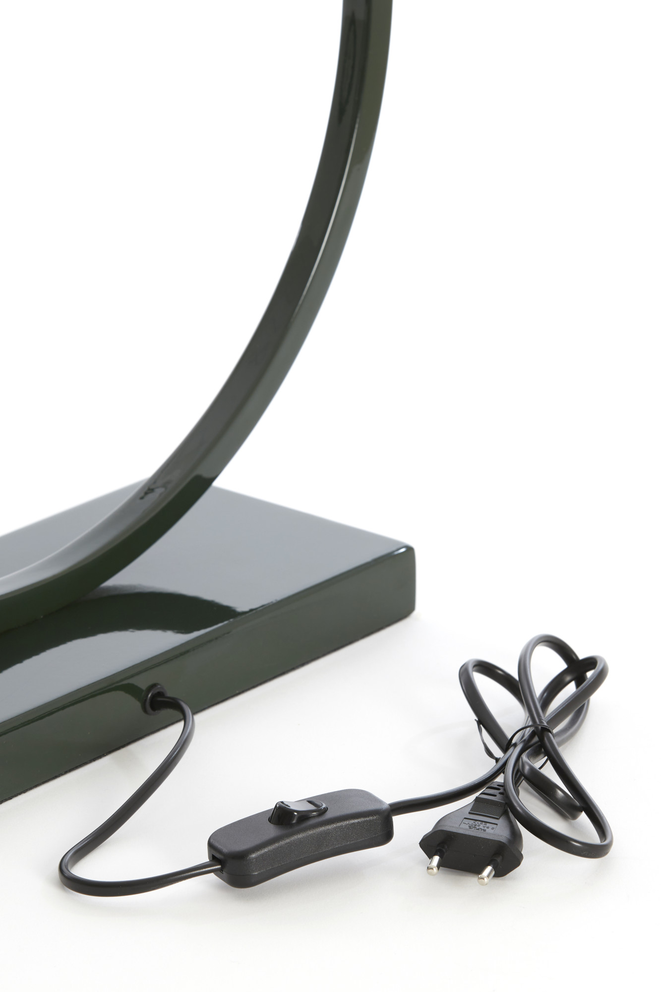 Piedestal de lampe en cadre rond vert Light & Living Liva – Image 7