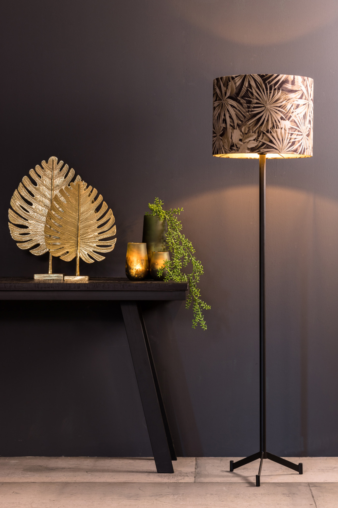 Lampadaire noir minimaliste Light & Living Dennis – Image 4