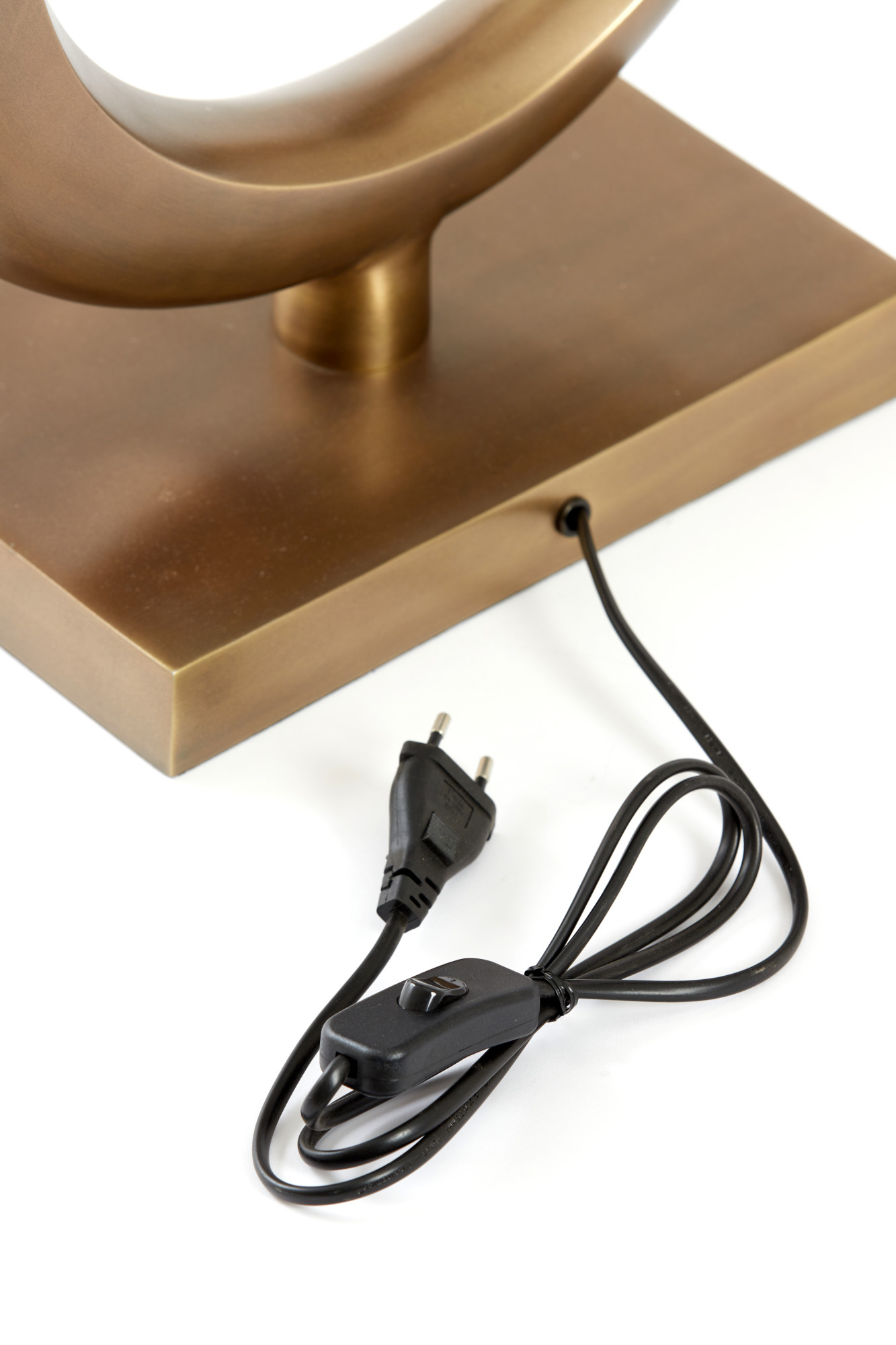 Base de lampe en forme d'anneau doré Light & Living Lune – Image 7