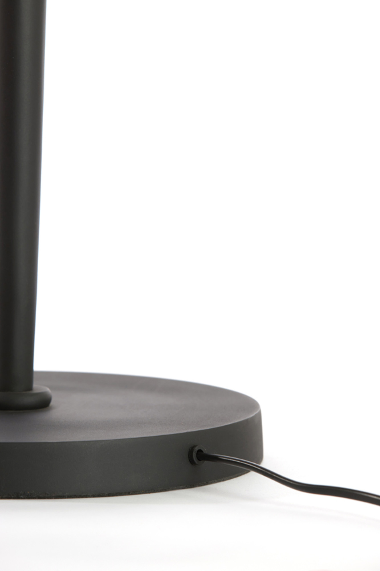 Piedestal de lampe noire design élancé Light & Living Vixen – Image 7