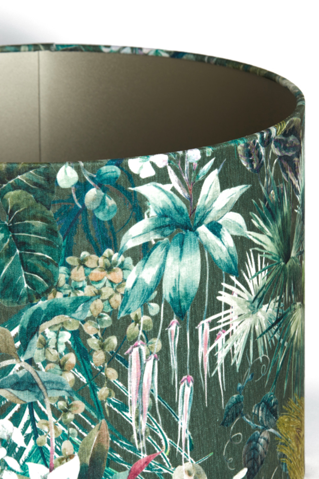 Abat-jour en feuilles tropicales en forme cylindrique Light & Living Xenia Flora – Image 3