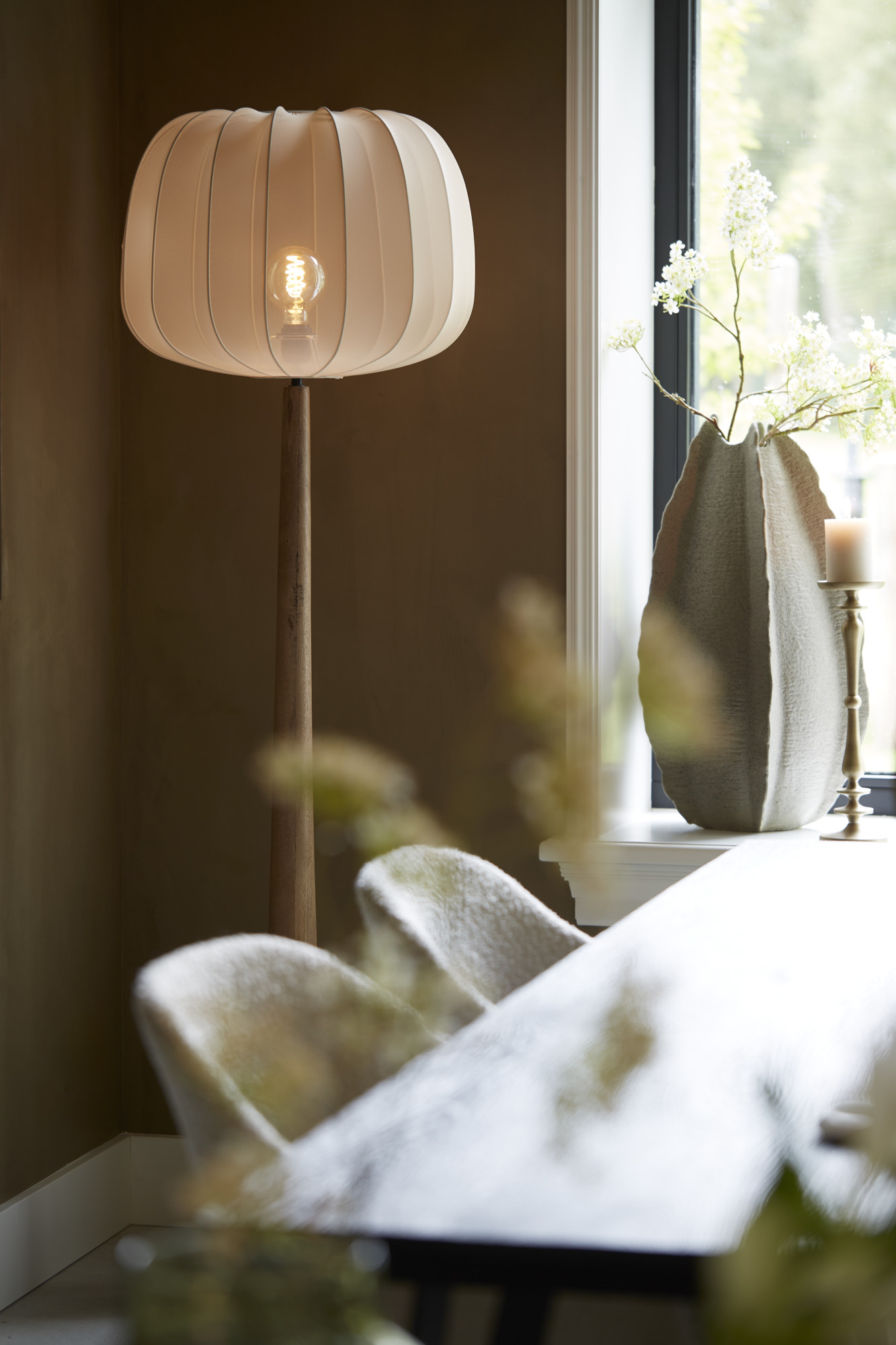 Abat-jour en tissu transparent Light & Living Plumeria – Image 4