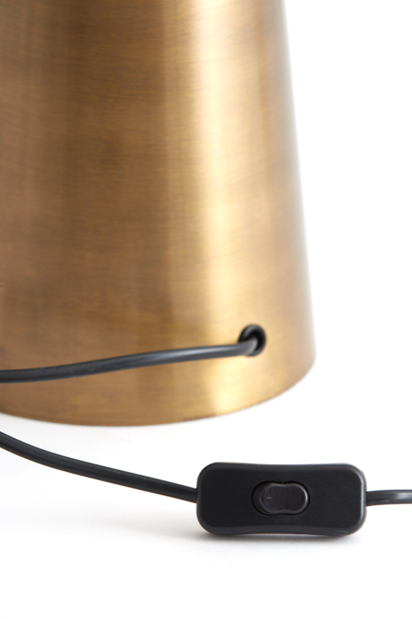 Piedestal de lampe conique couleur bronze Light & Living Yelos – Image 5