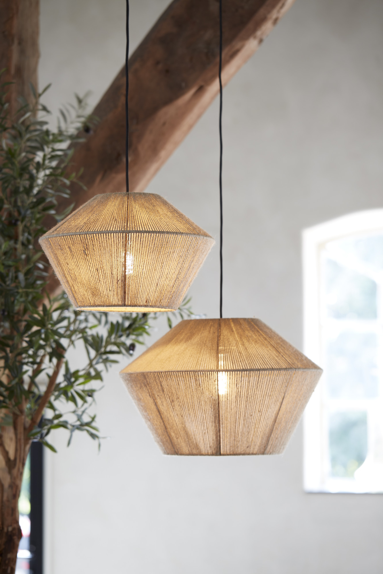 Suspension verte en tissu à forme géométrique Light & Living Fugia – Image 4