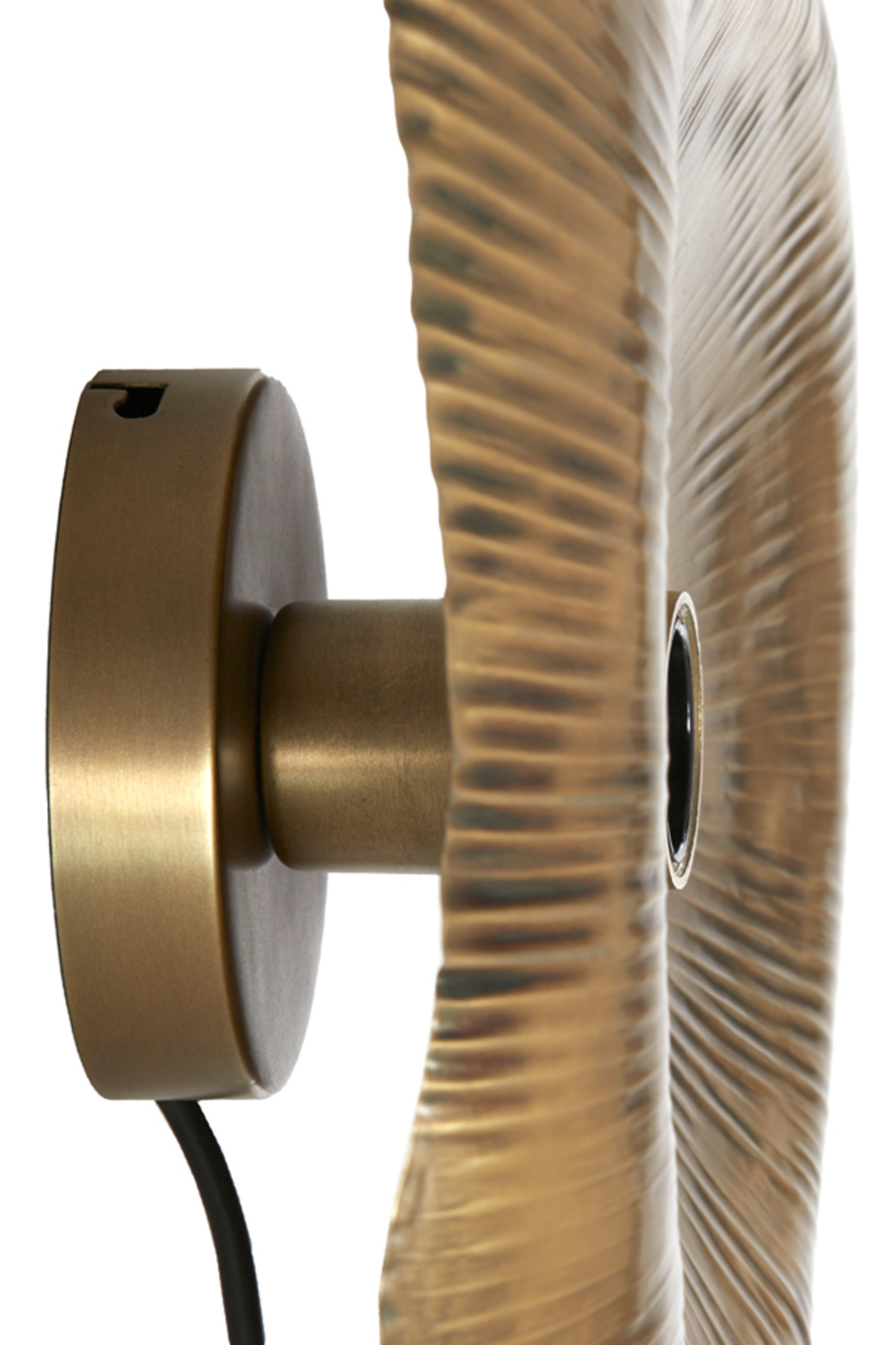 Abat-jour doré au design organique Light & Living Amadi – Image 5