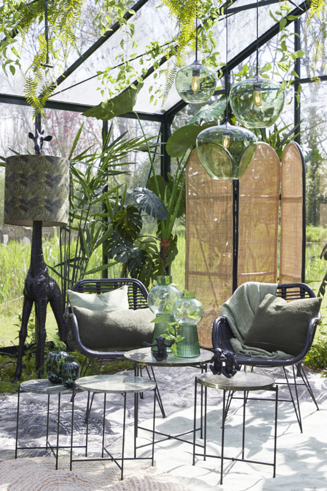 Grand lampadaire girafe noir Light & Living Giraffe – Image 5