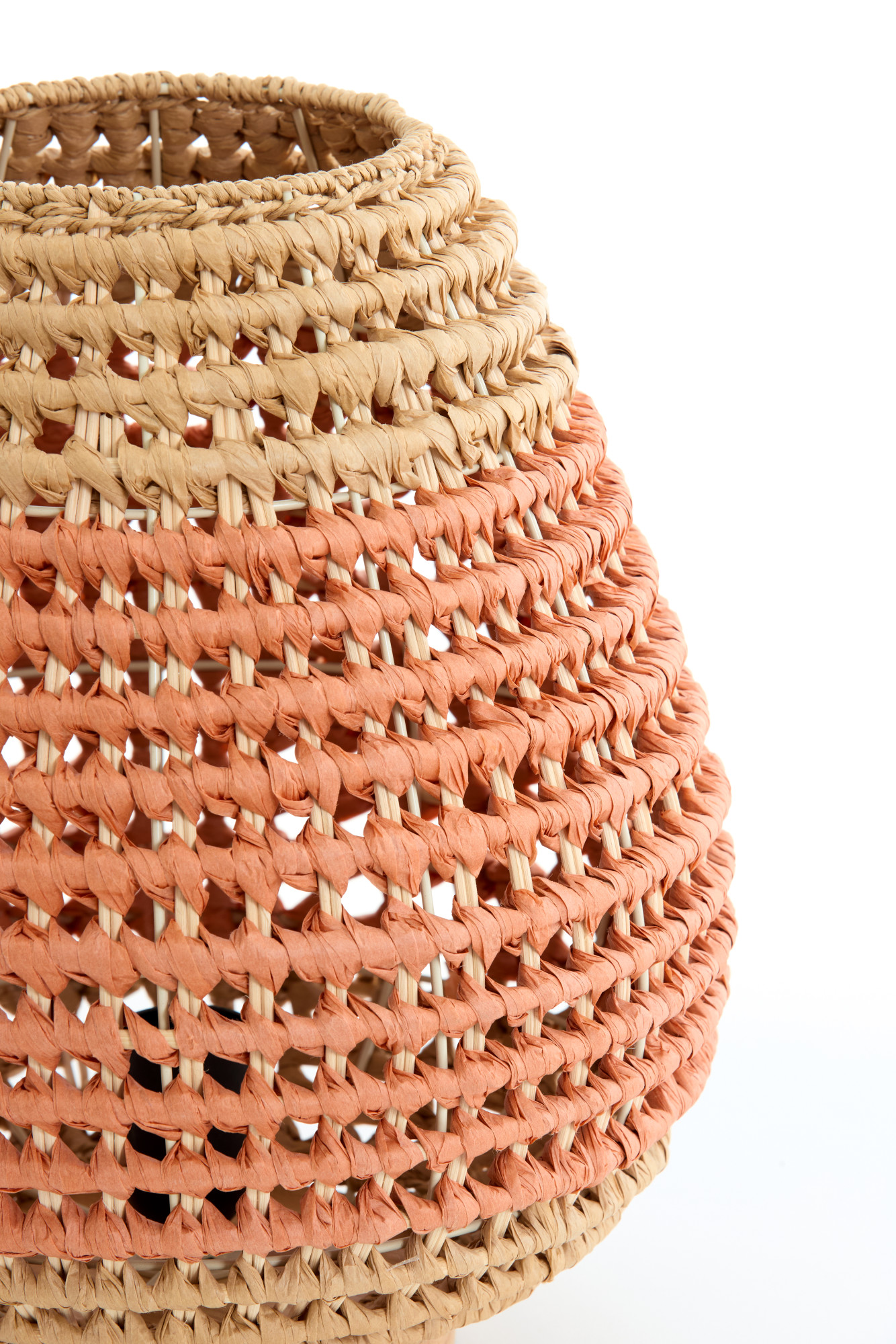 Lampe tressée dans des tons naturels Light & Living Kalipa – Image 3