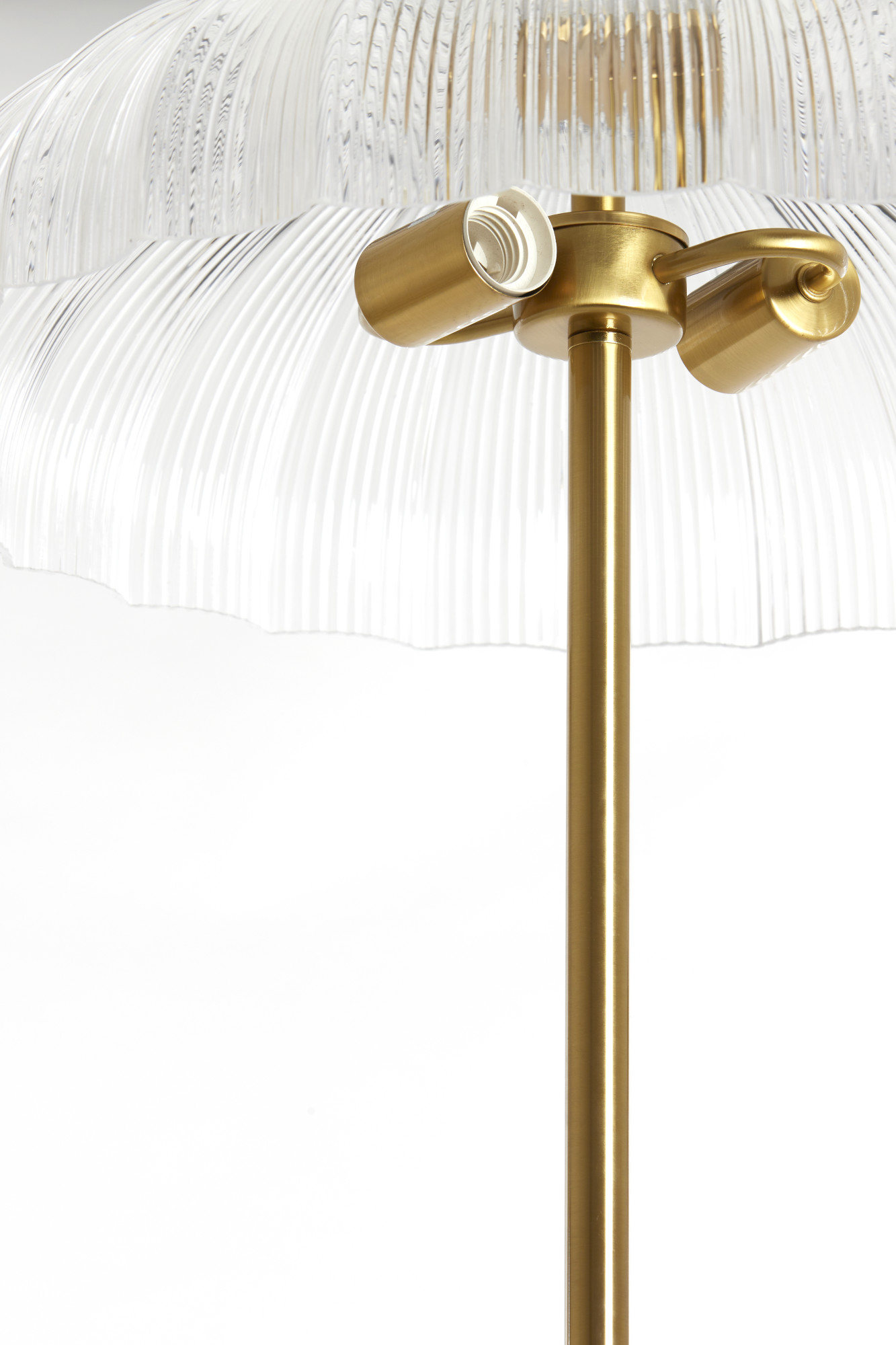 Lampadaire classique doré avec abat-jour parapluie en verre Light & Living Fungo – Image 3