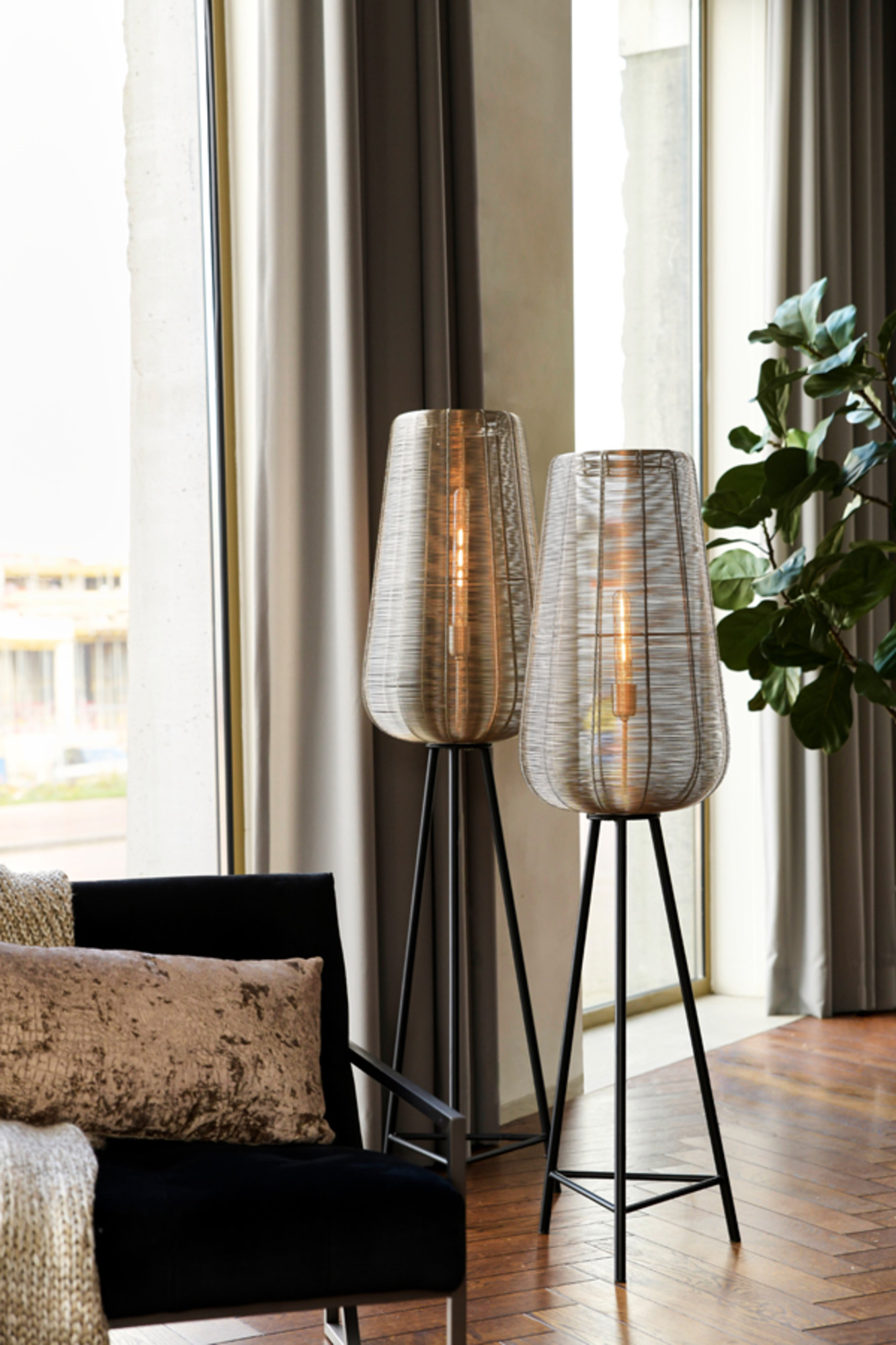 Lampadaire en structure métallique Light & Living Adeta – Image 5