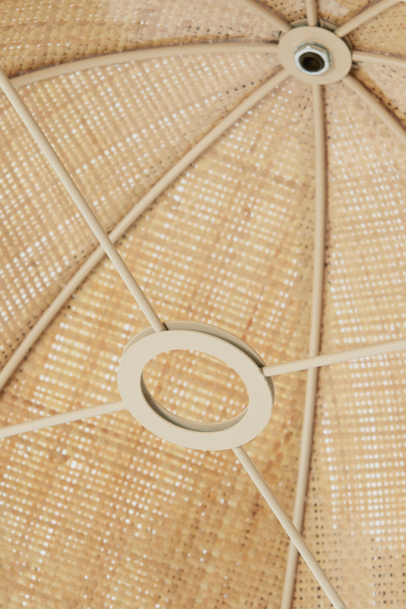 Abat-jour en osier avec des franges Light & Living Sulina – Image 6