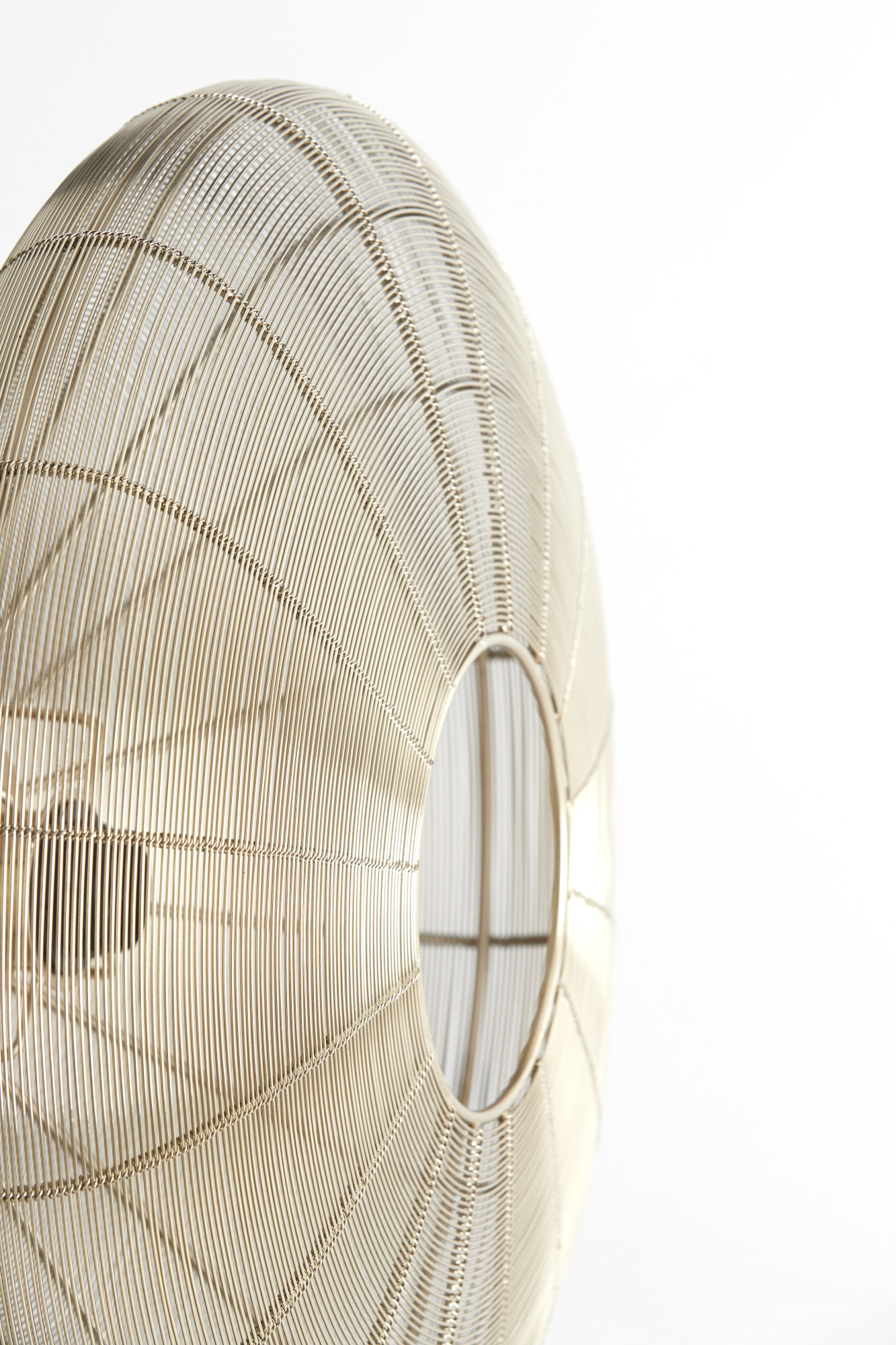 Suspension ronde en rotin naturel Light & Living Bahoto – Image 4