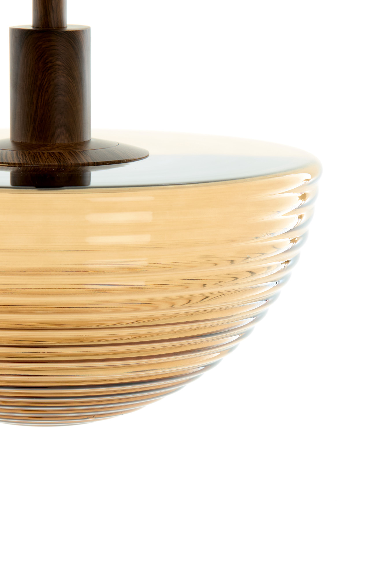 Lampadaire vintage avec abat-jour en verre ambré Light & Living Baylie – Image 4