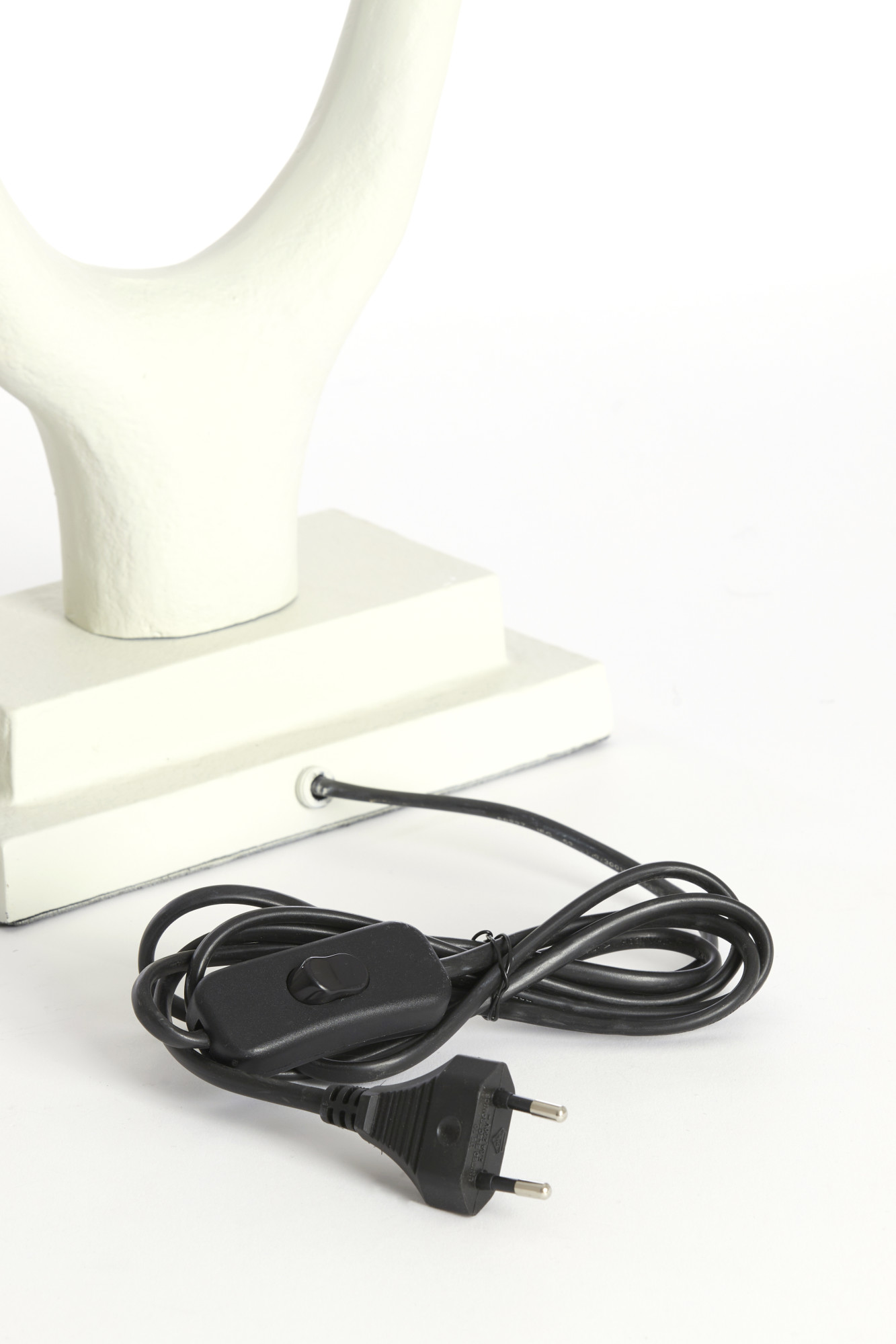 Lampe de table rustique Light & Living Gavi au style élégant – Image 7