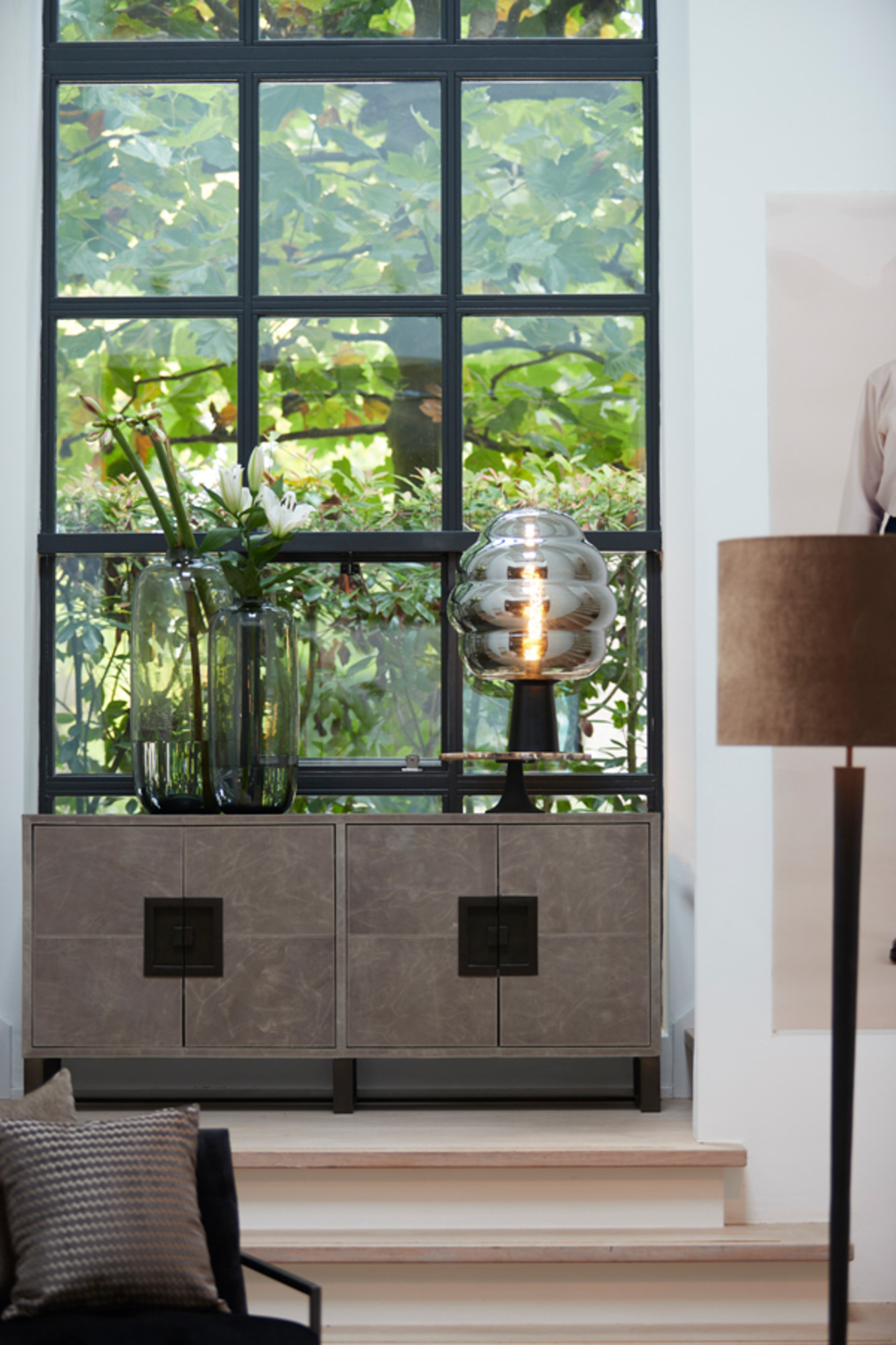 Piedestal de lampe noire design élancé Light & Living Vixen – Image 4