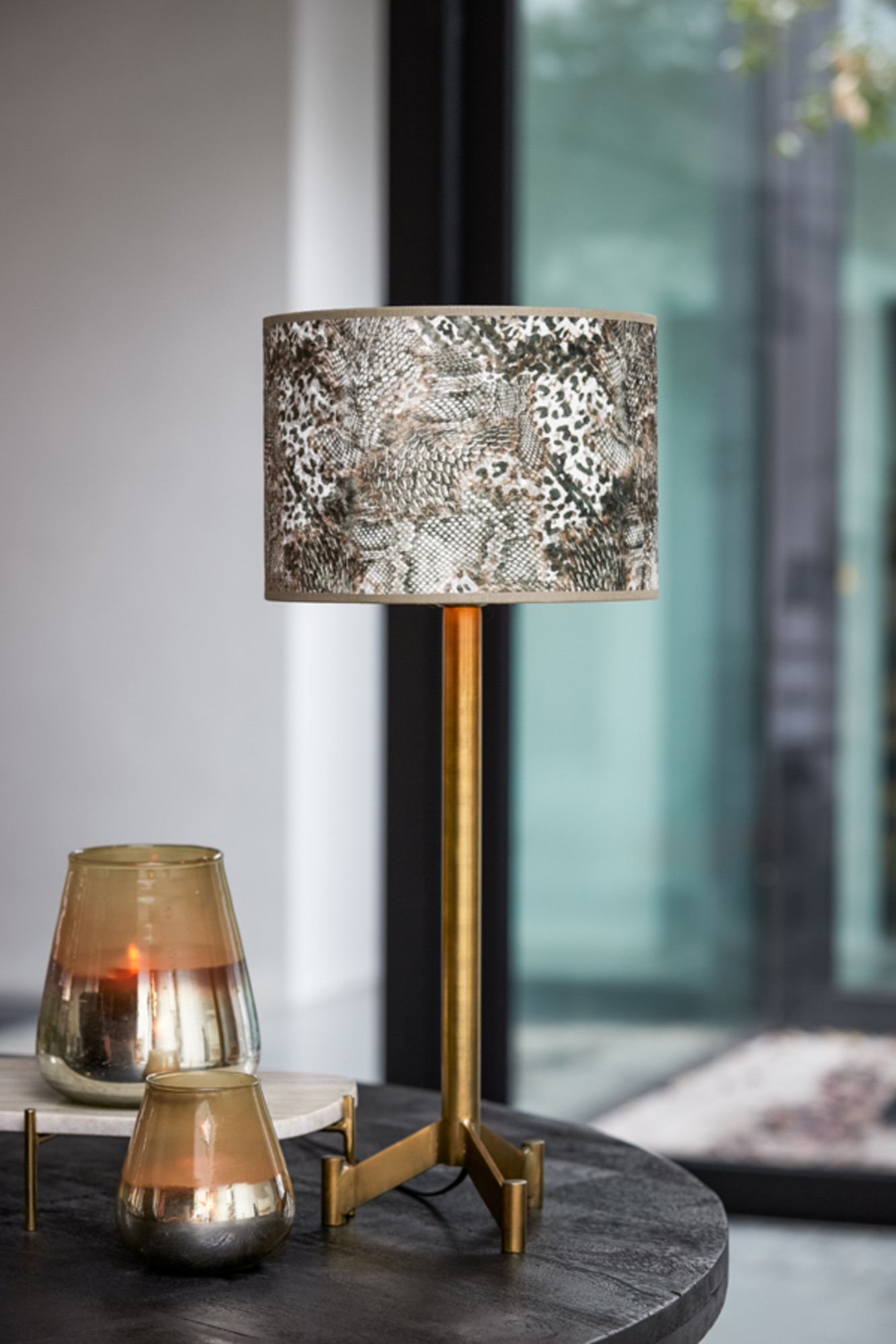 Abat-jour imprimé animal en forme cylindrique Light & Living Keyon – Image 4