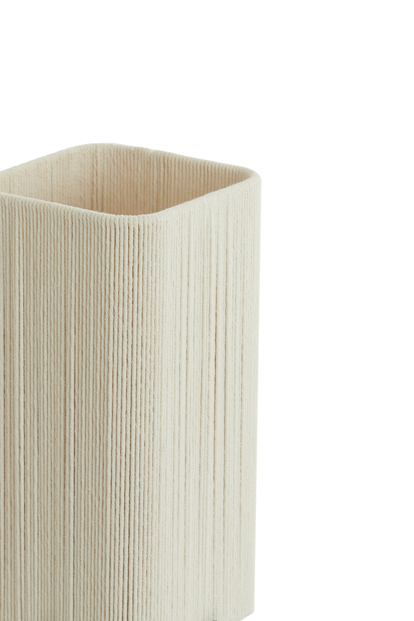 Petite lampe avec abat-jour rectangulaire beige Light & Living Wyn – Image 4