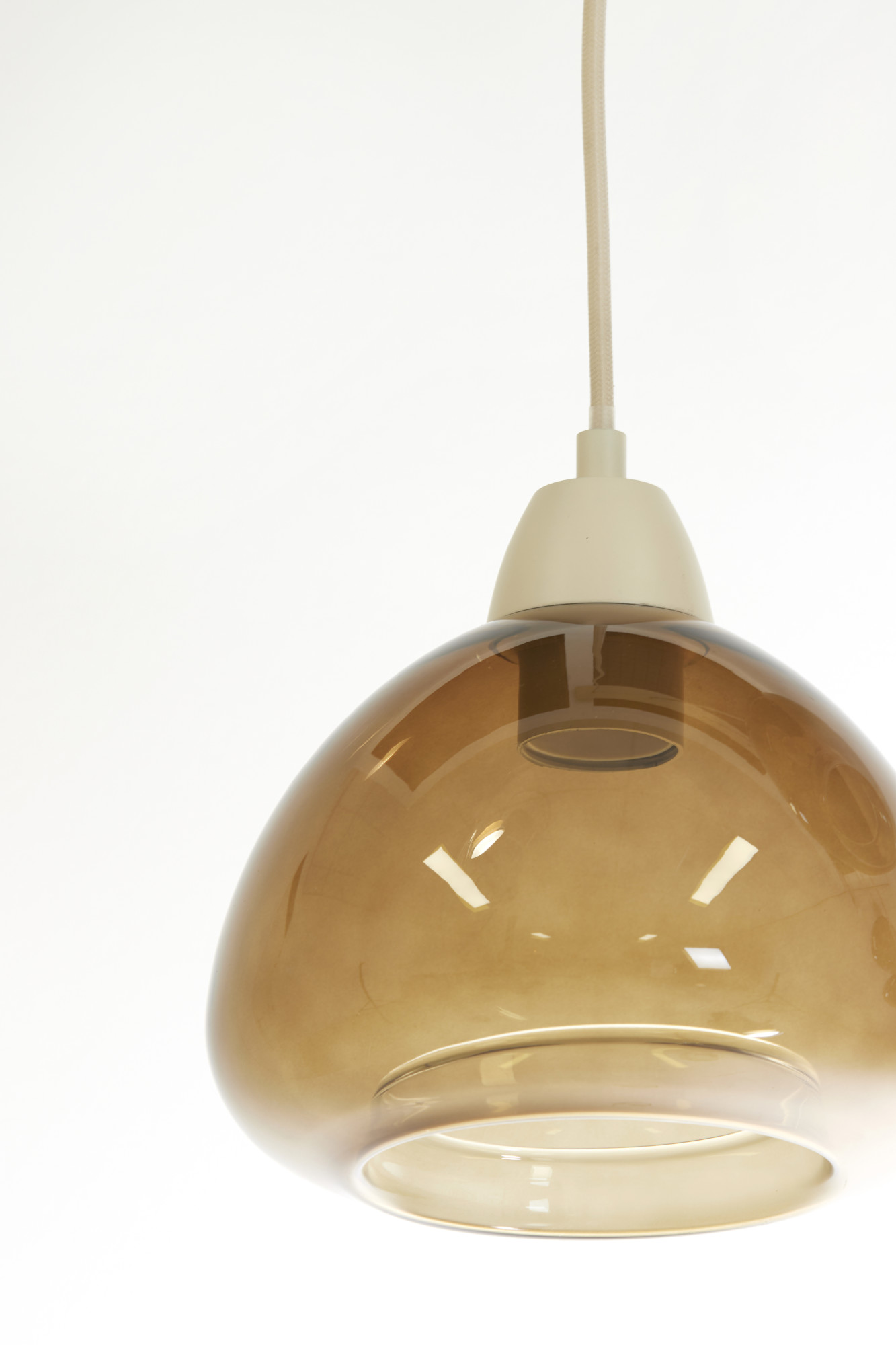 Suspension en métal doré avec verre Light & Living Bisho – Image 5