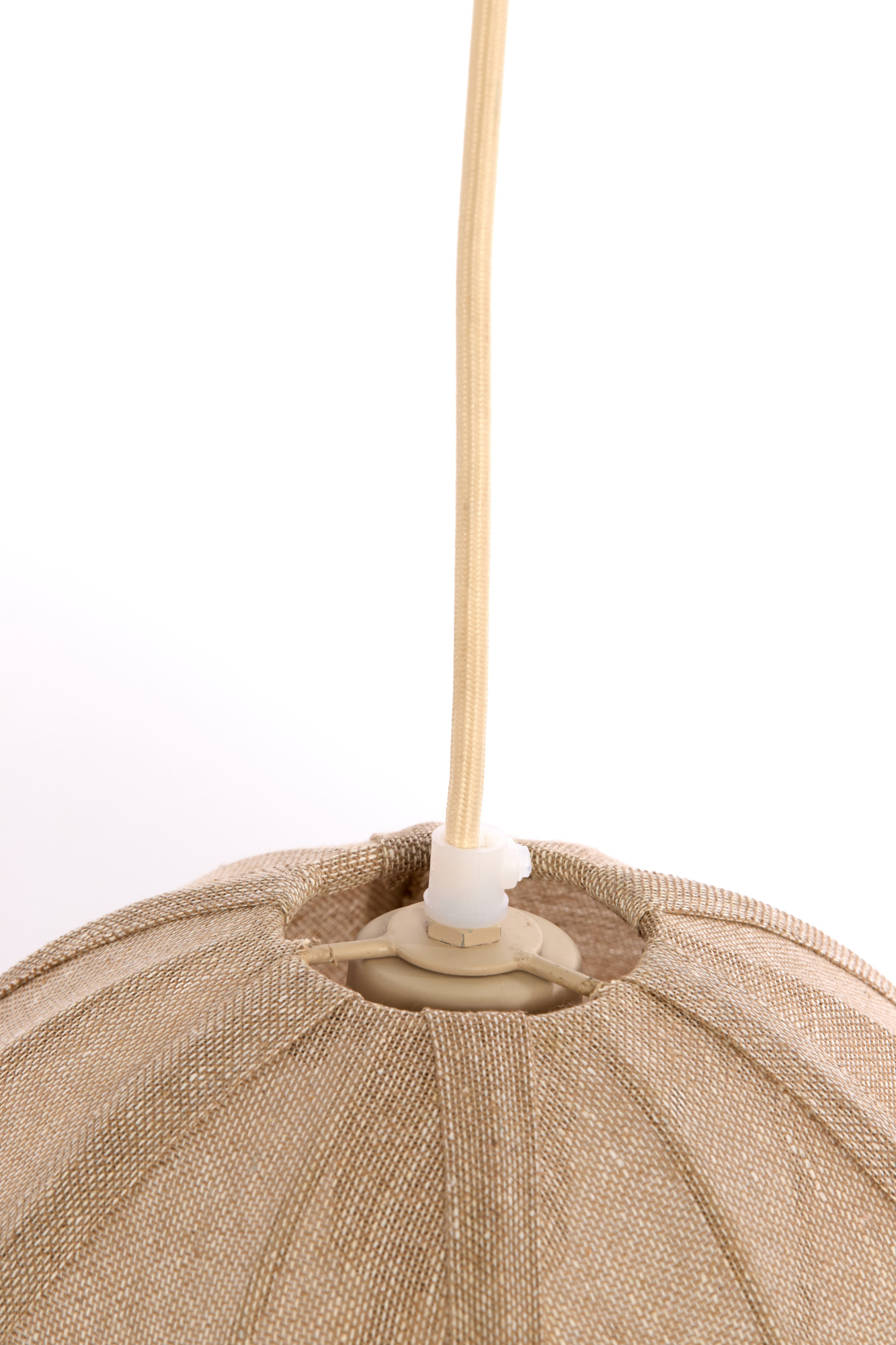 Suspension ovale en tissu beige Light & Living Sukau – Image 5