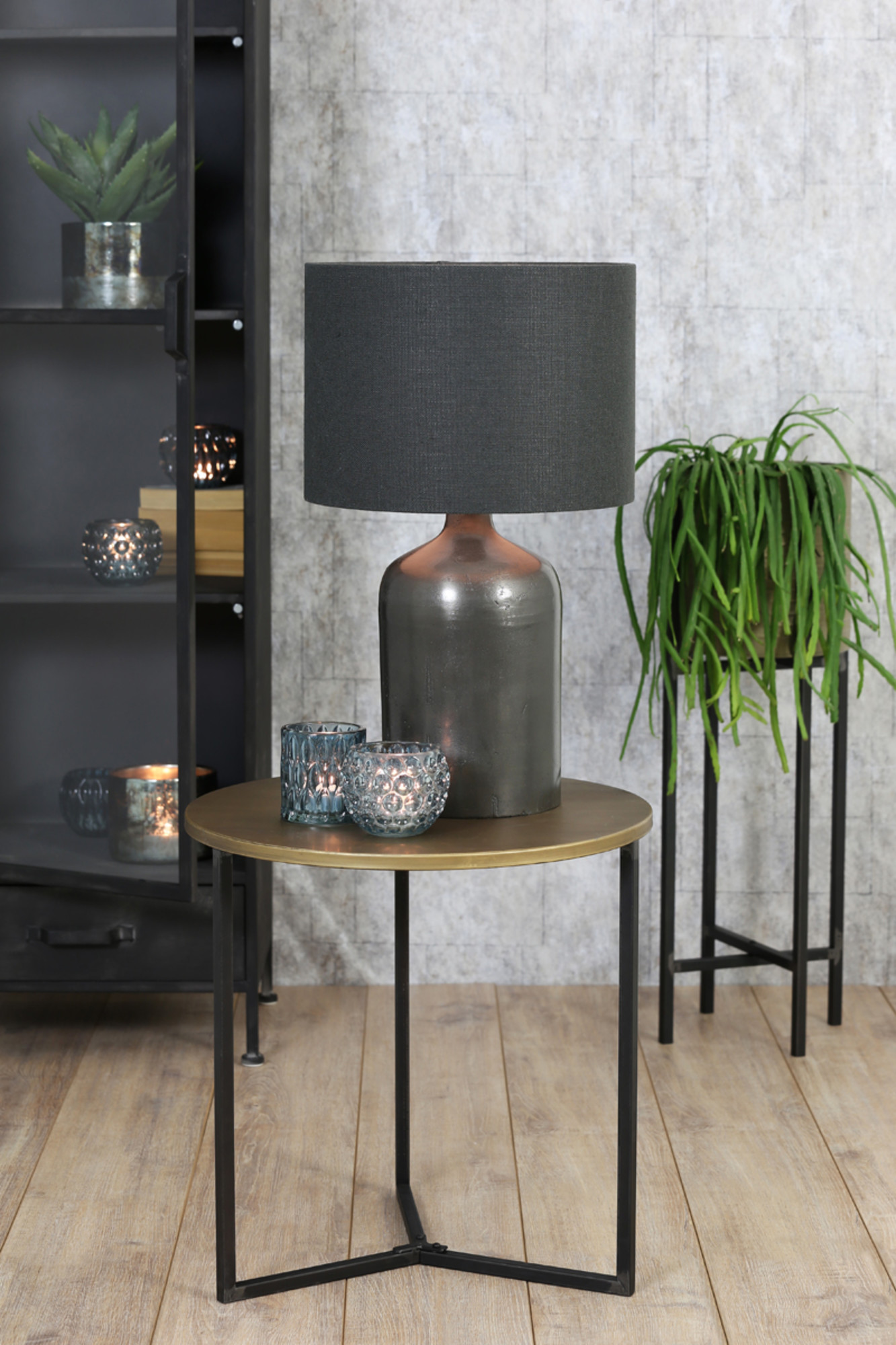Abat-jour cylindrique en tissu noir Light & Living Livigno – Image 5