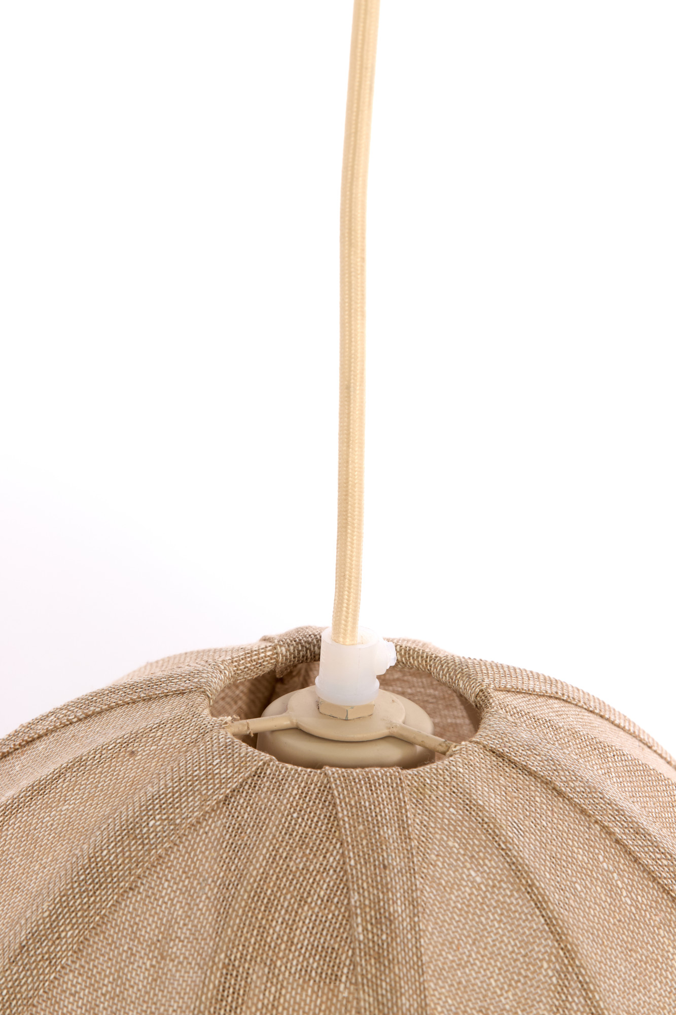 Suspension en tissu sable avec expression douce Light & Living Sukau – Image 5