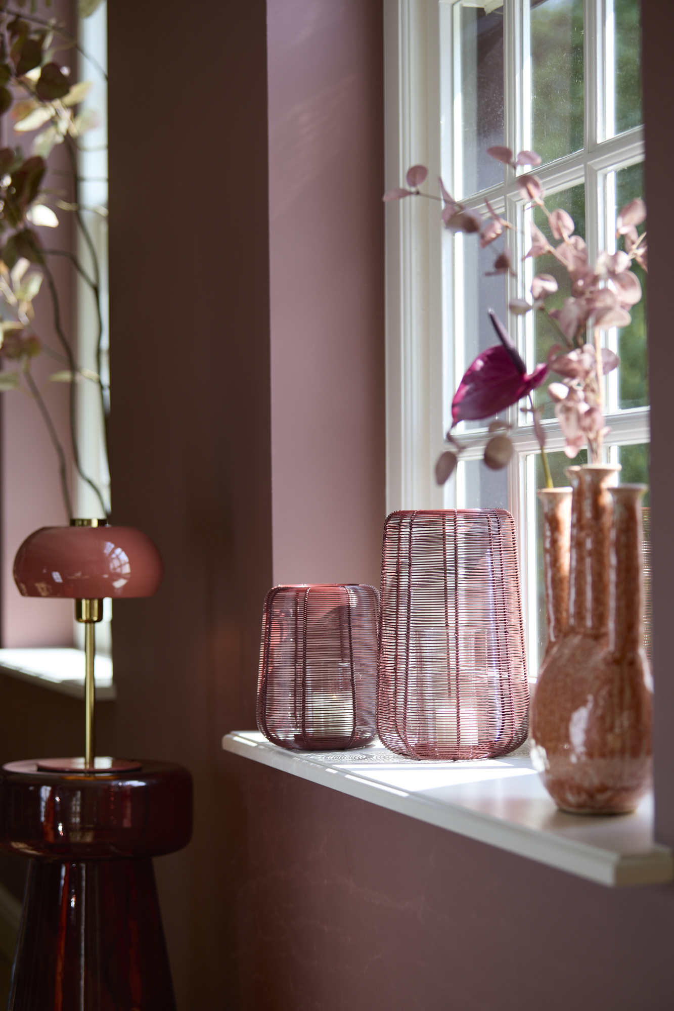 Lampe de table en cuivre brillant Light & Living Surin – Image 4