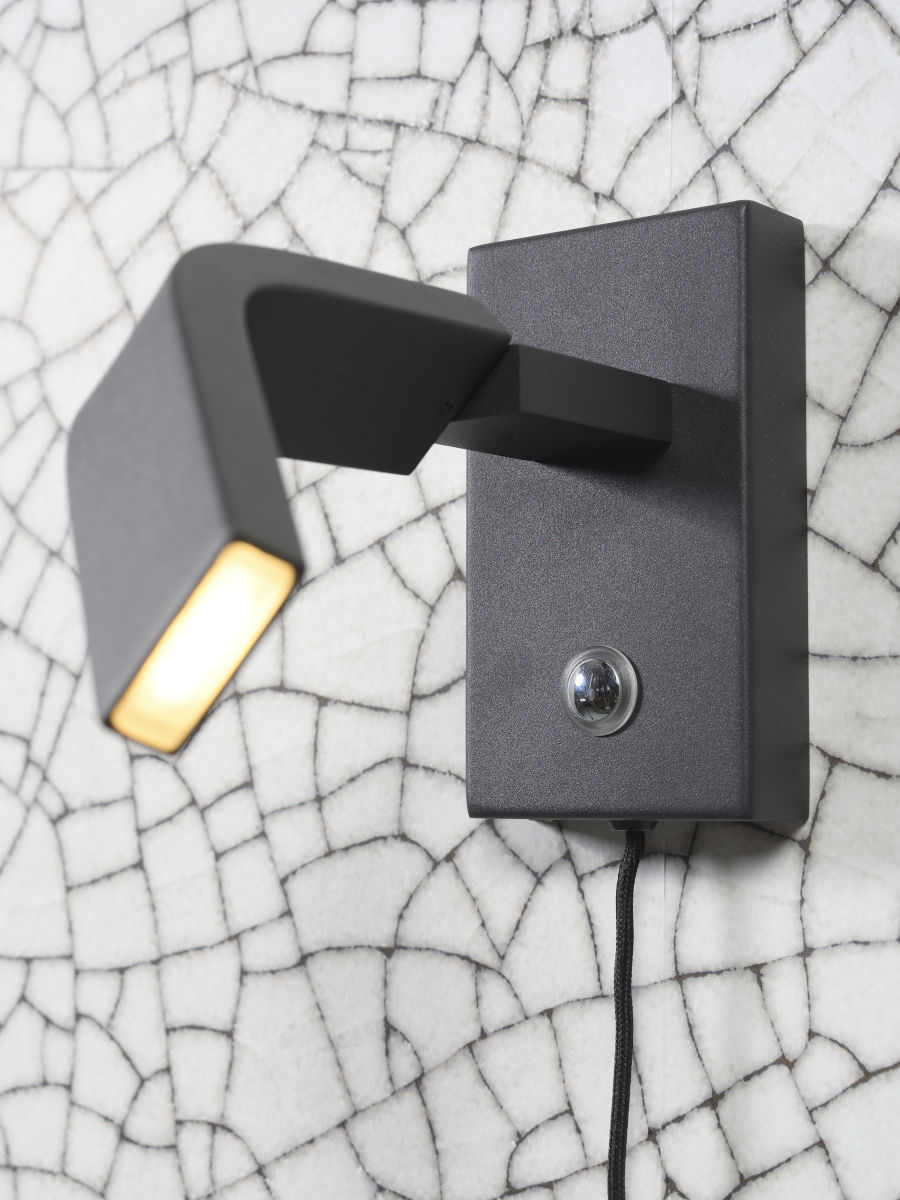 it'saboutromi-appliquemurale-zurich-noir-métal-lampedelit-led-zurich/w/b-04