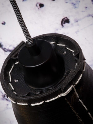 good&mojo-suspension-amazon-noir-caoutchouc-e27-amazon/15/h3/b-04