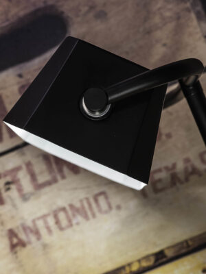 it'saboutromi-lampedetable-cambridge-noir-métal-lampedebureau-e27-cambridge/t/b-04